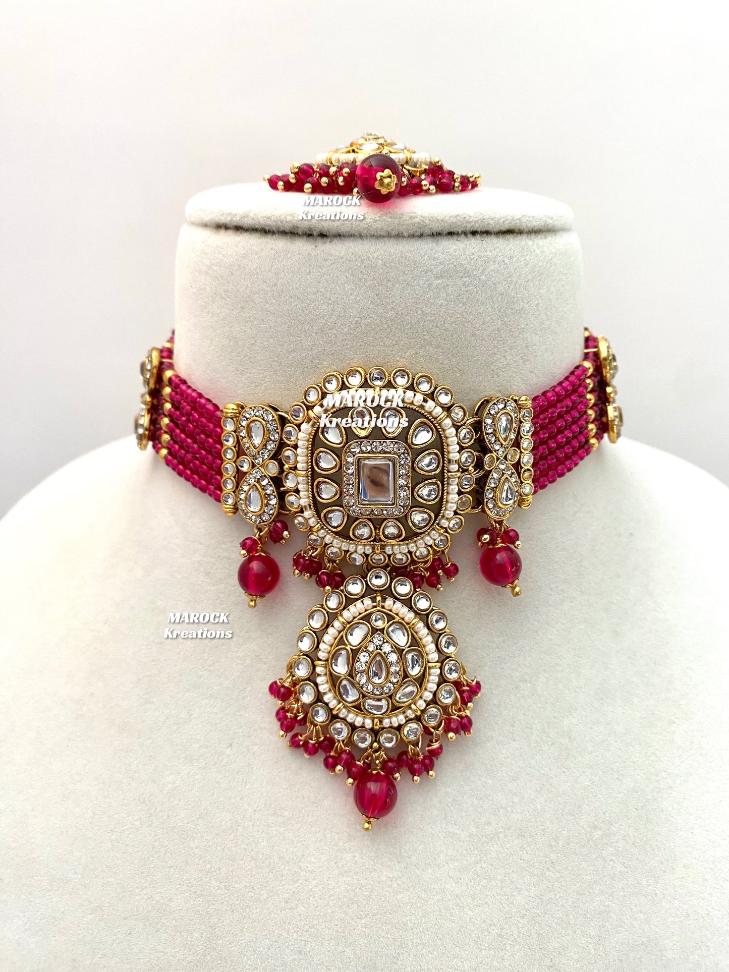 Simona Premium Quality Kundan Choker set