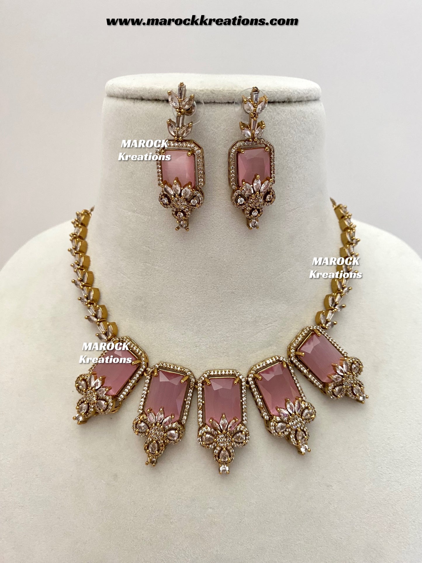 Vikita Antique Gold American diamond Statement Necklace set