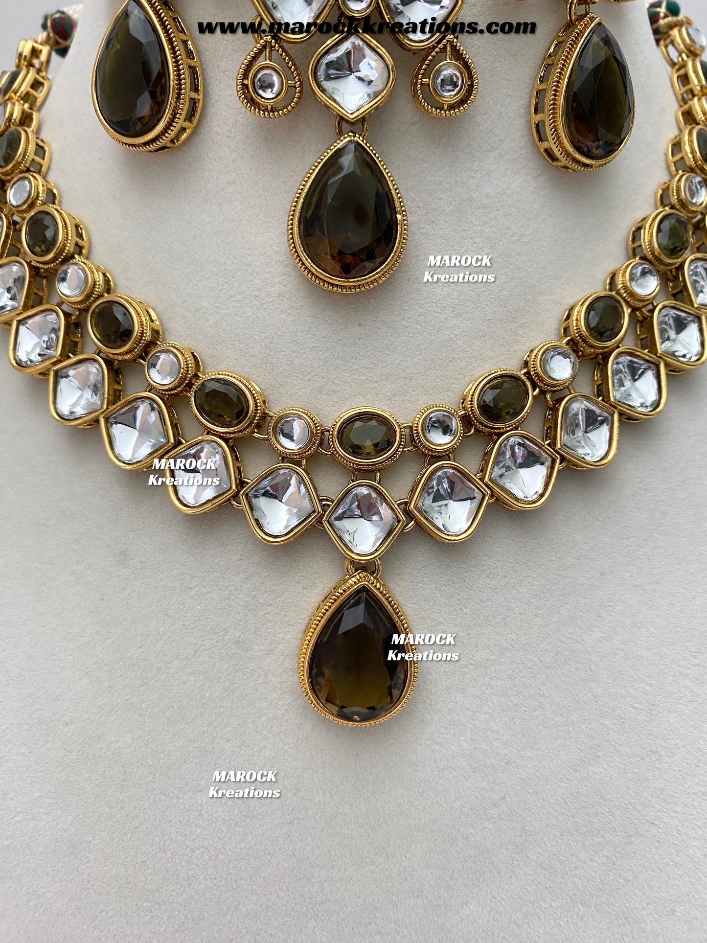 Romana Premium Quality Kundan Statement Necklace set