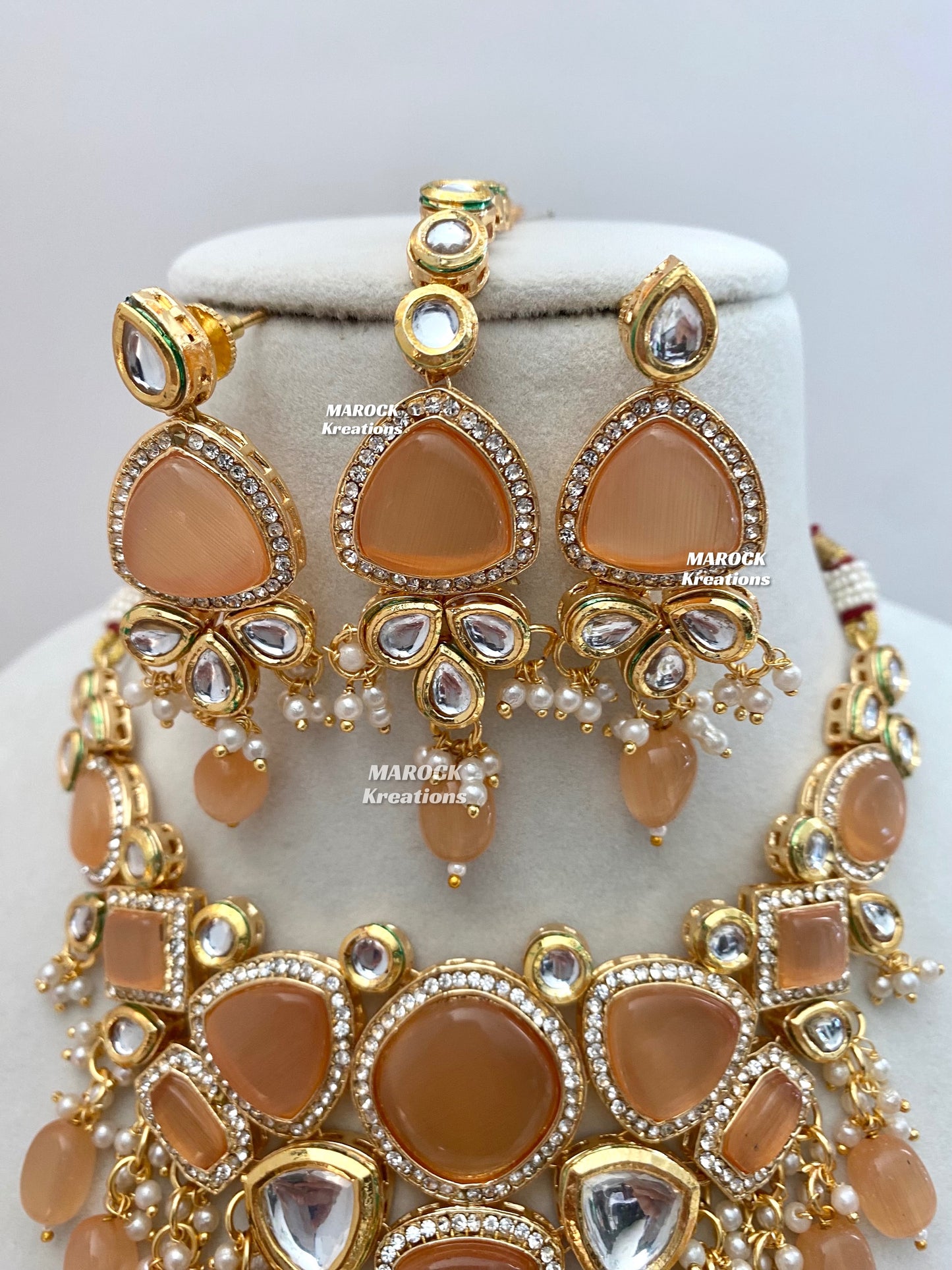 Kundan Statement Necklace set