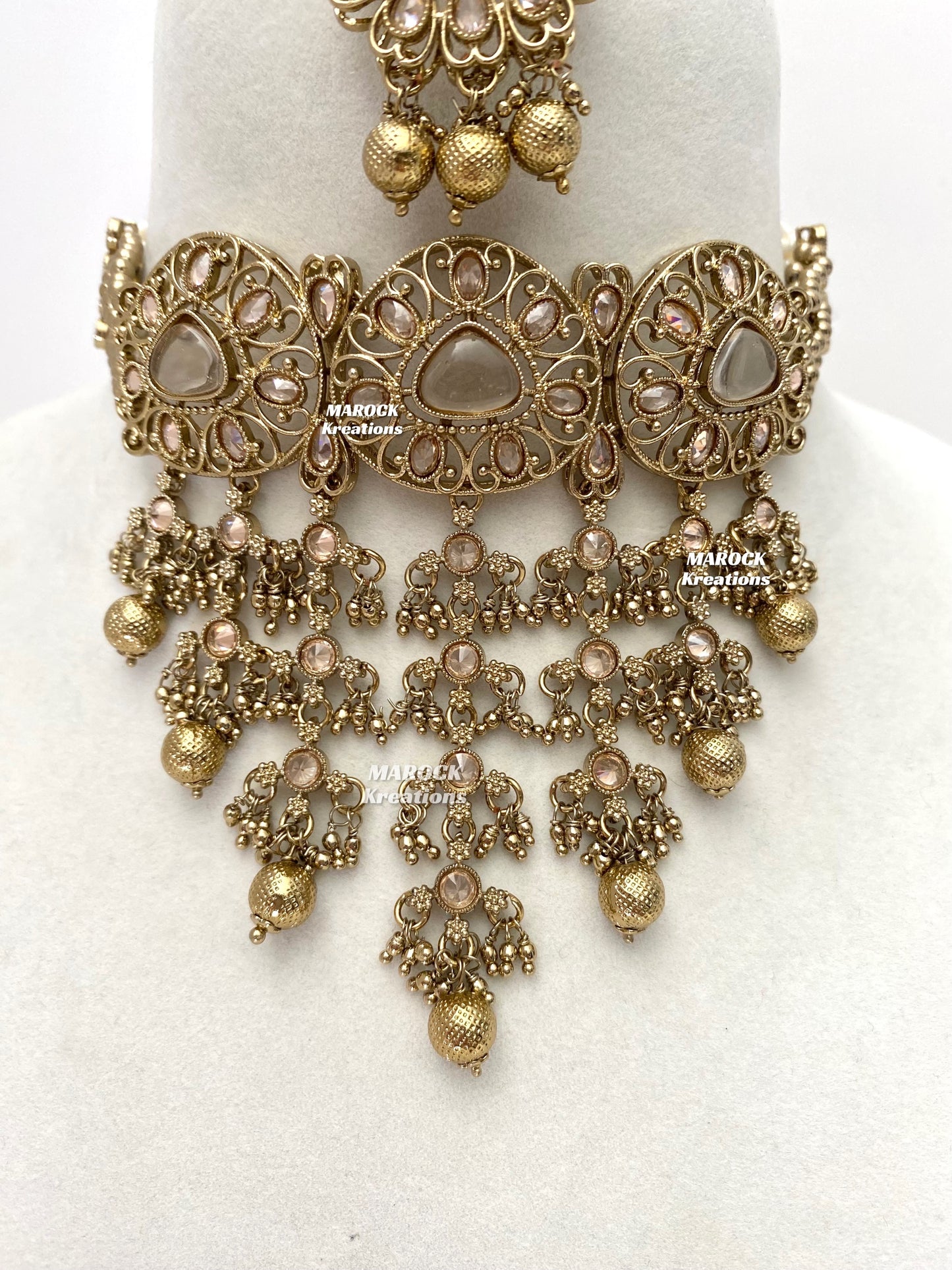 Amaira Antique Gold Polki choker set