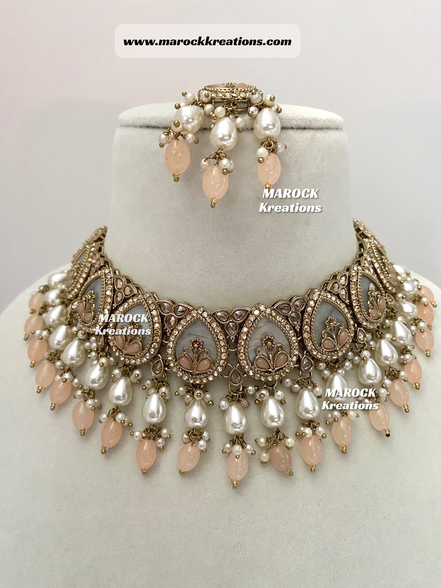 Antique Gold Polki Statement MOP Necklace set