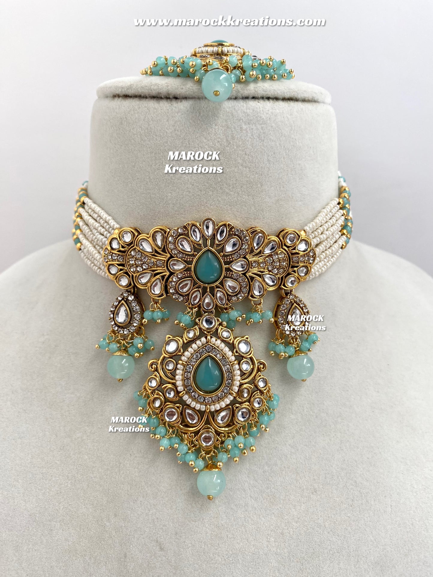 Mahima Premium Quality Kundan Choker set