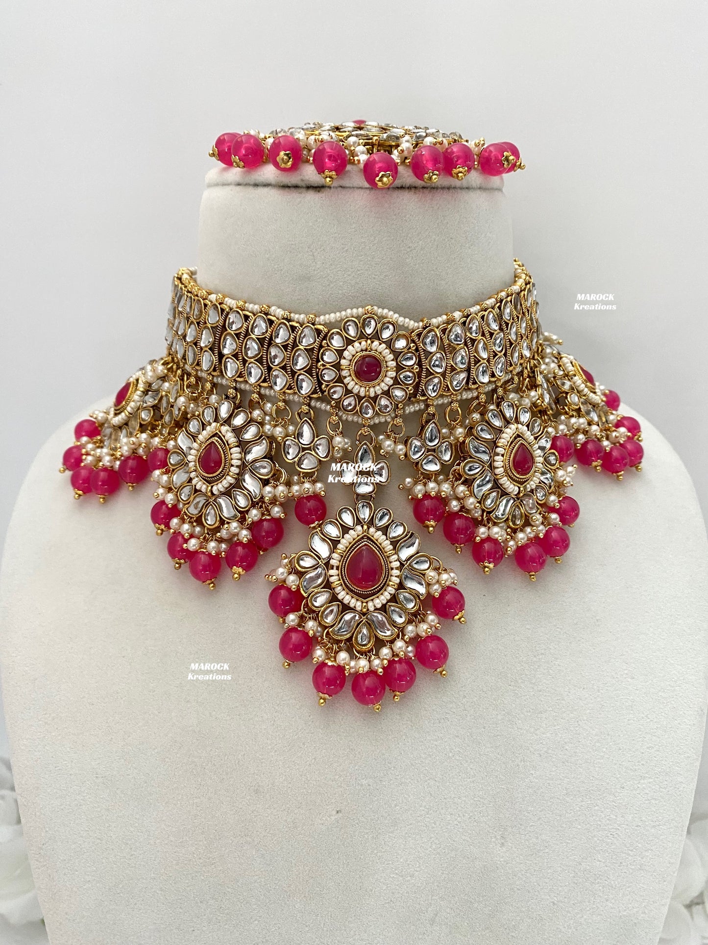 Bhavika Premium Quality Kundan choker/Necklace set