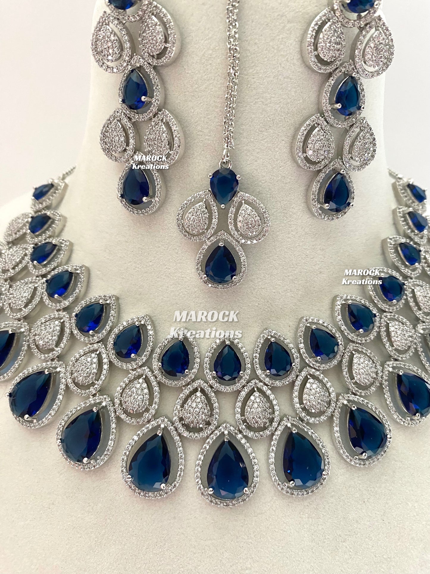 Laura Silver American Diamond Necklace set