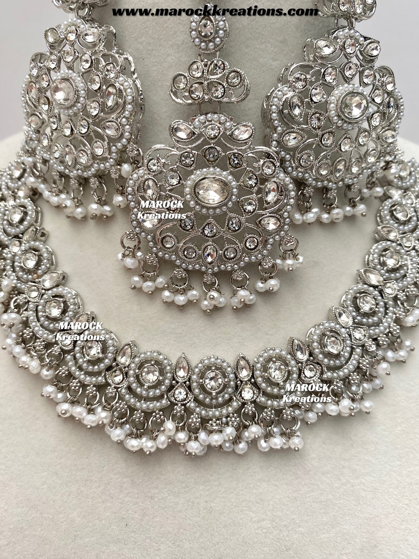 Silver Stone Necklace set