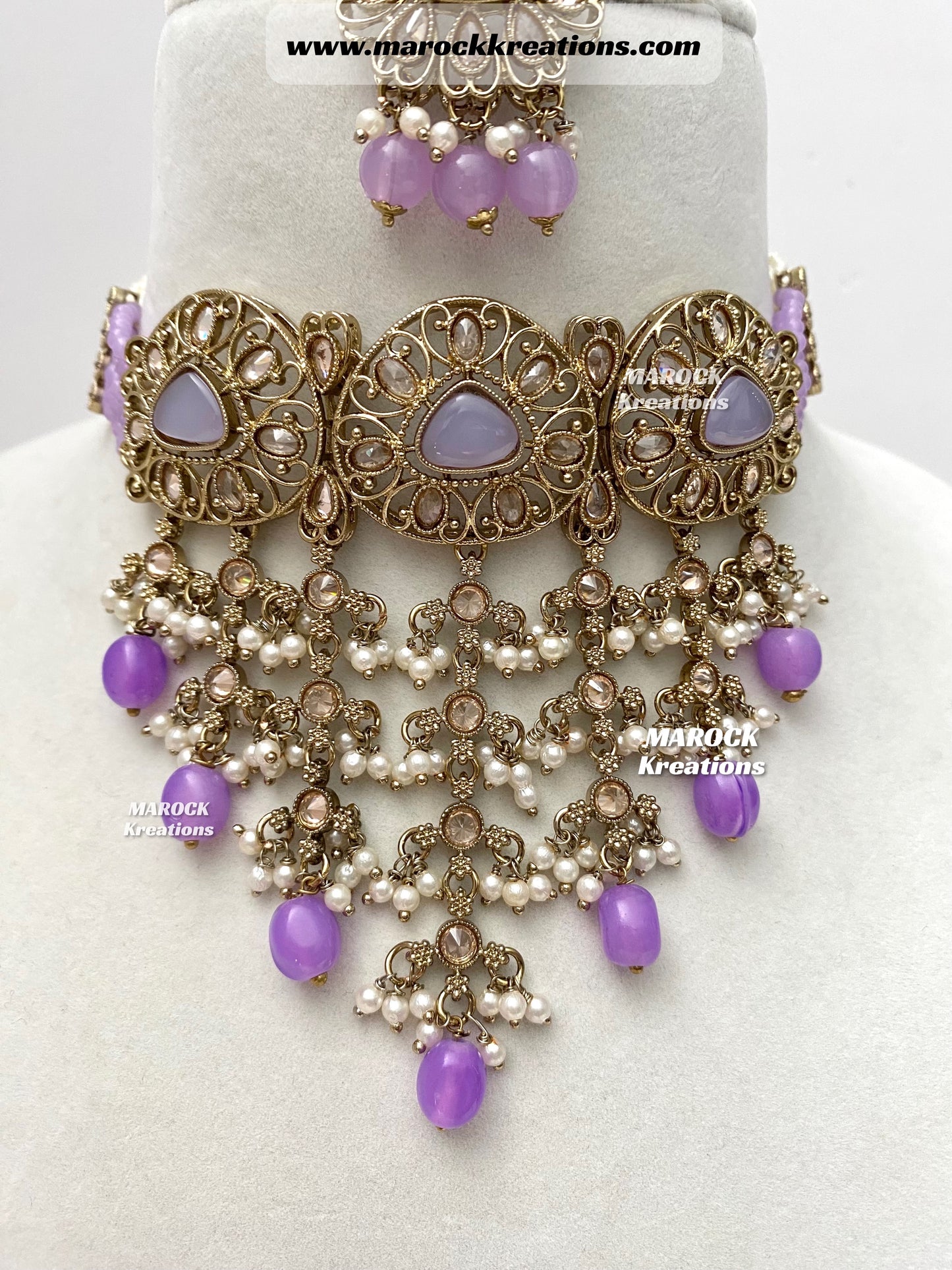 Amaira Antique Gold Polki choker set