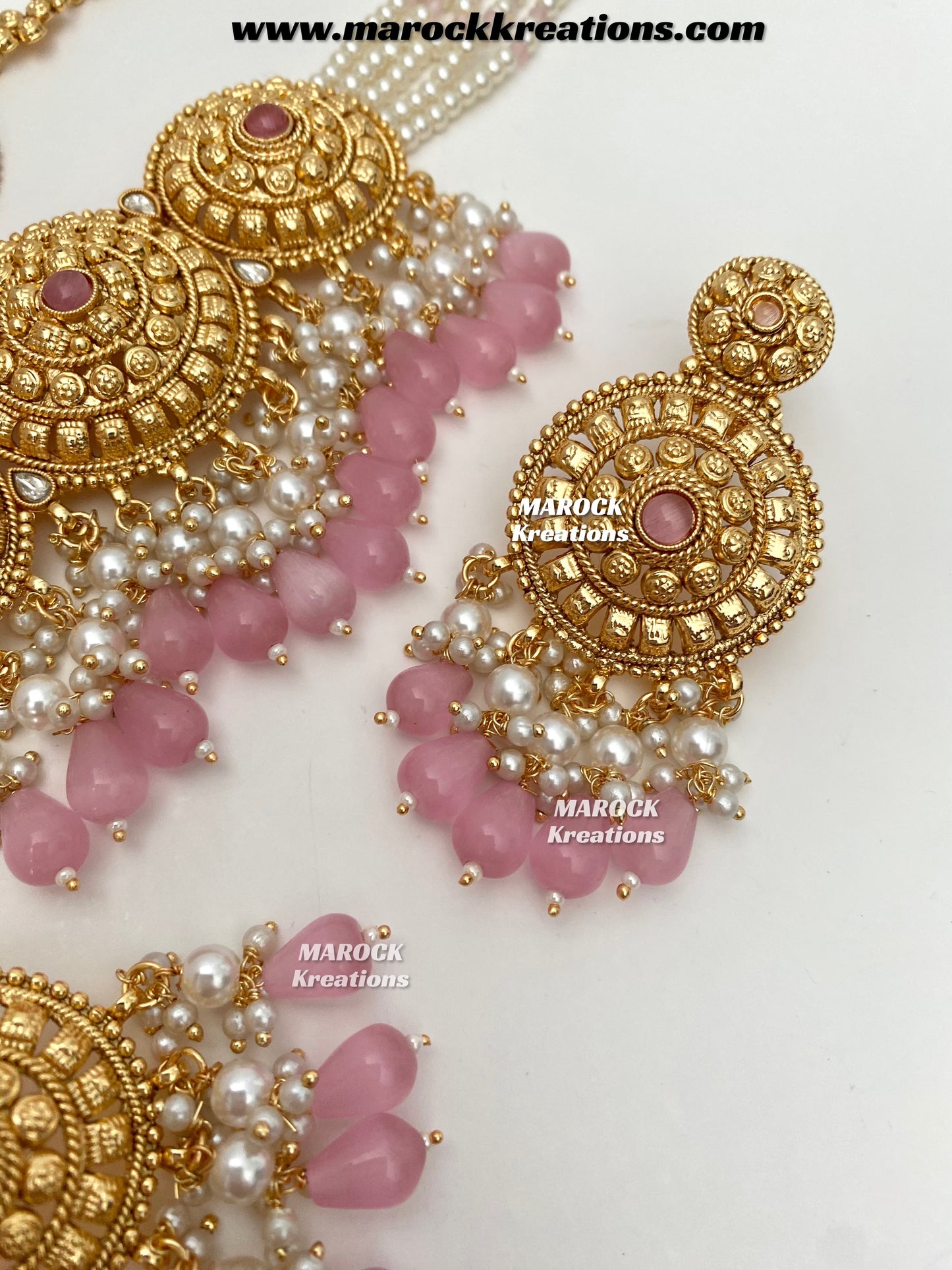 Anuja Premium Quality Gold Plated statement choker set