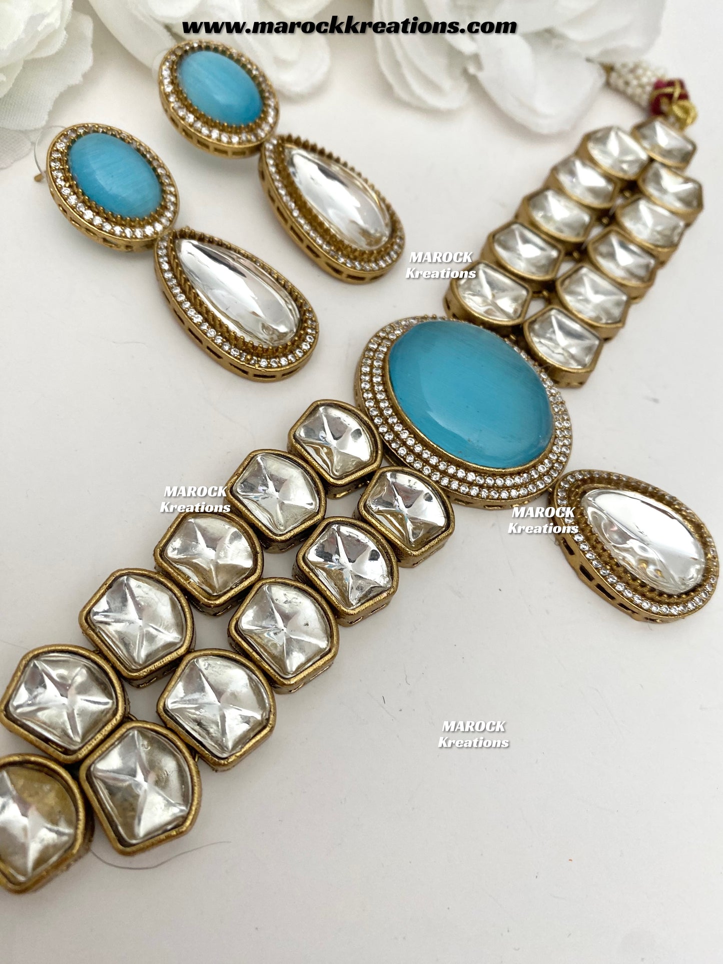 Luxna Premium Quality Kundan Statement Choker set