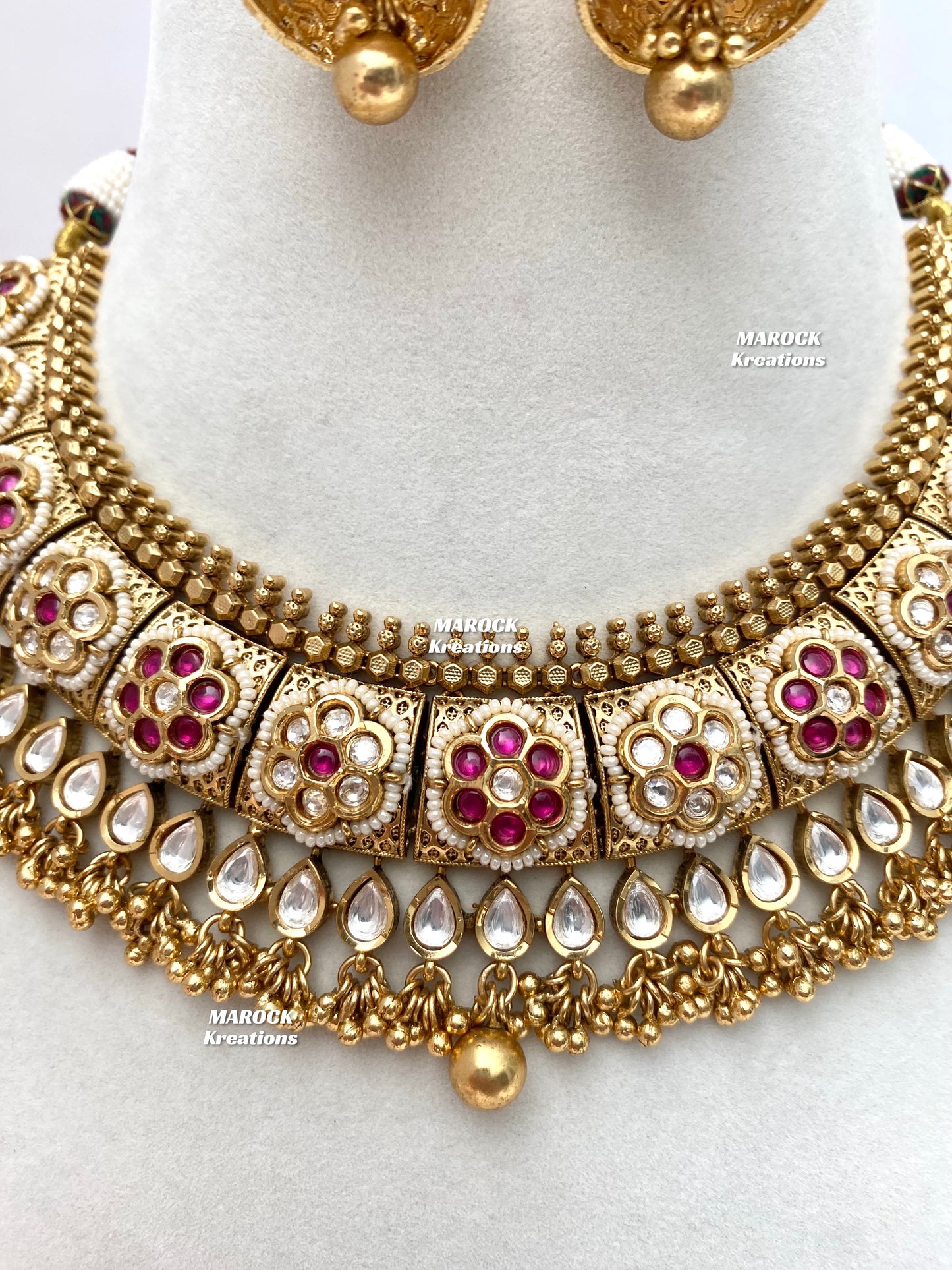 Ishita Tyani inspired gold plated Kundan exclusive Necklace set