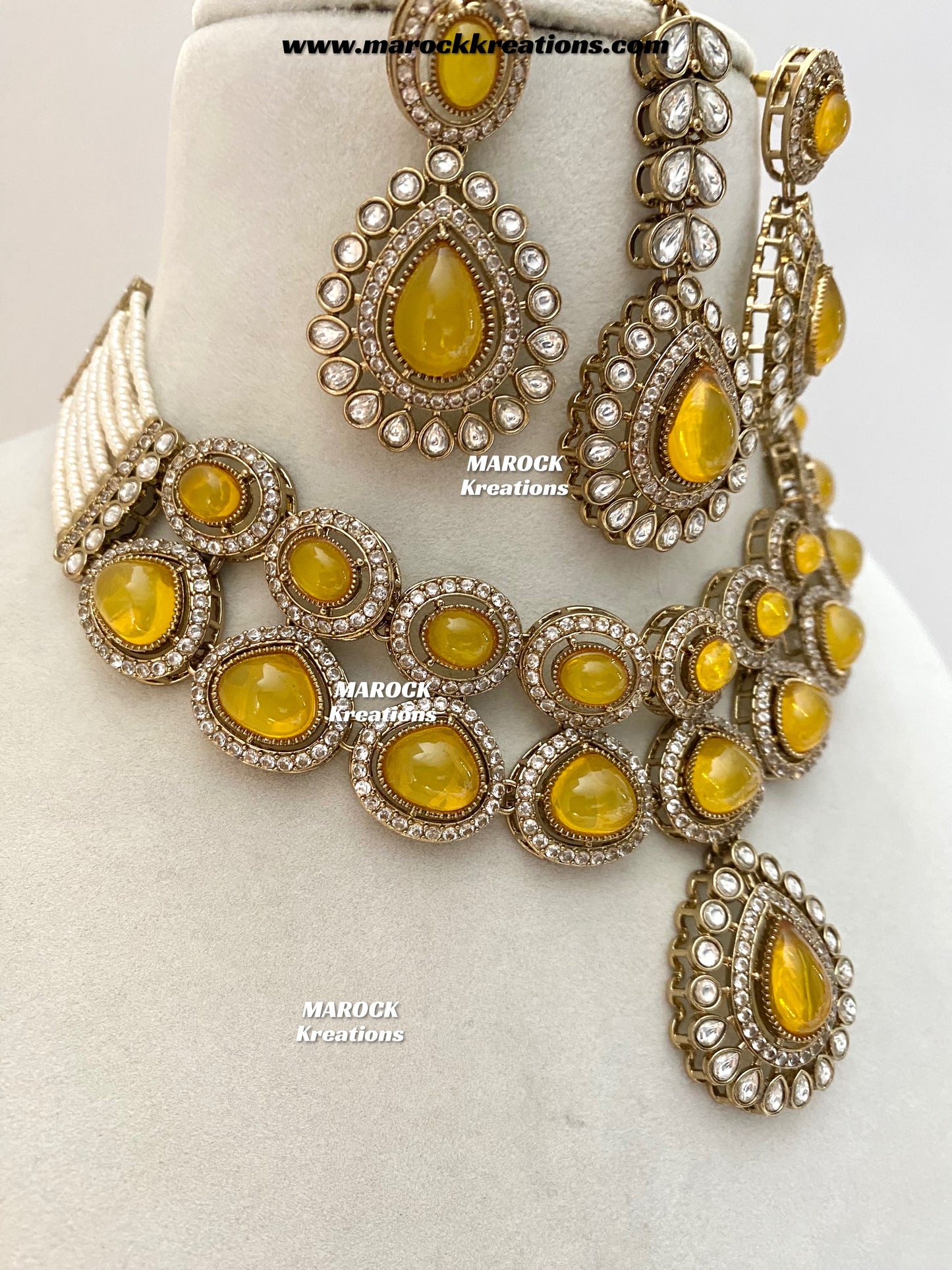 Zafina Premium Quality Moissanite Kundan Statement Choker/Necklace set