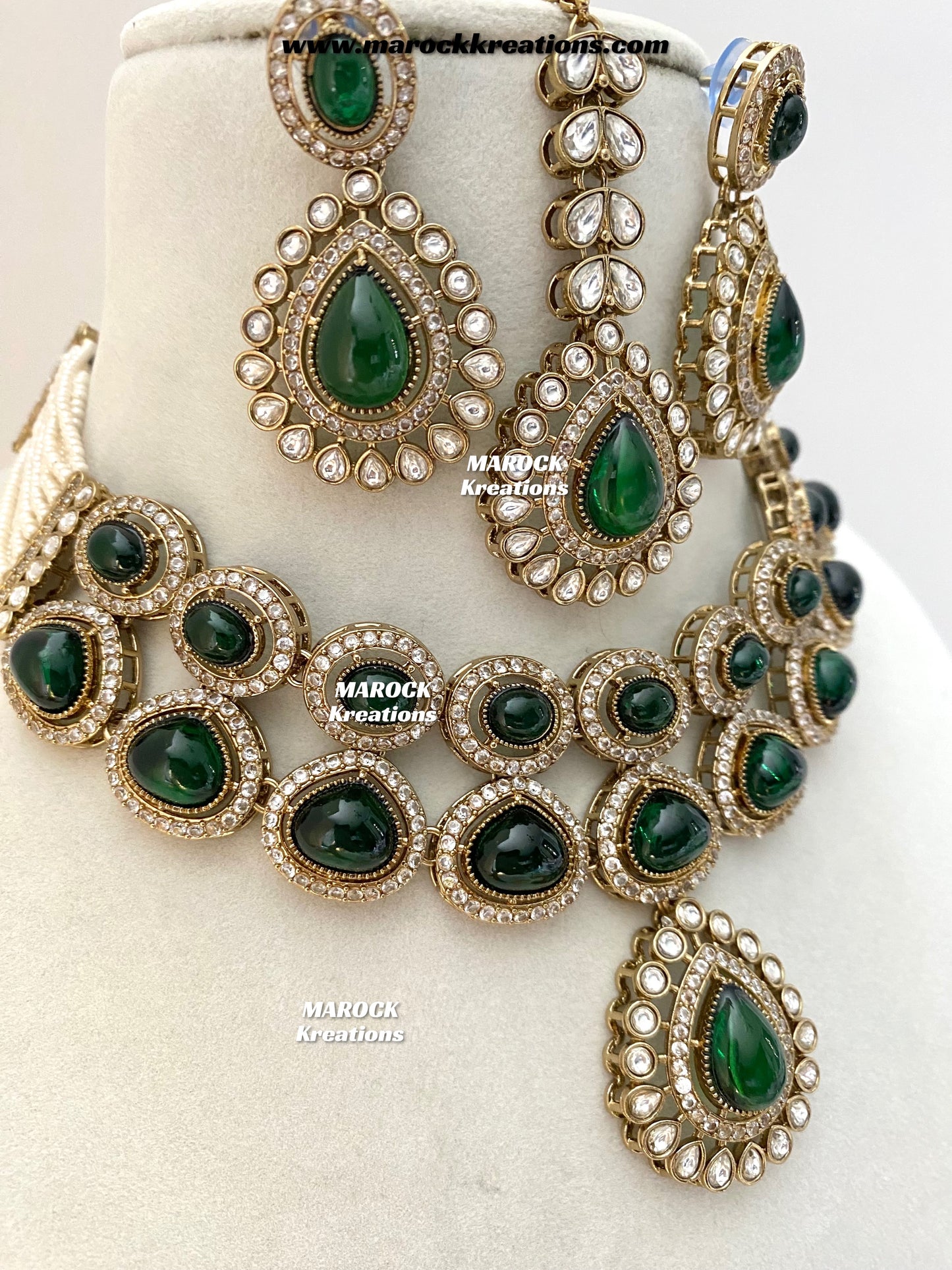 Zafina Premium Quality Moissanite Kundan Statement Choker/Necklace set