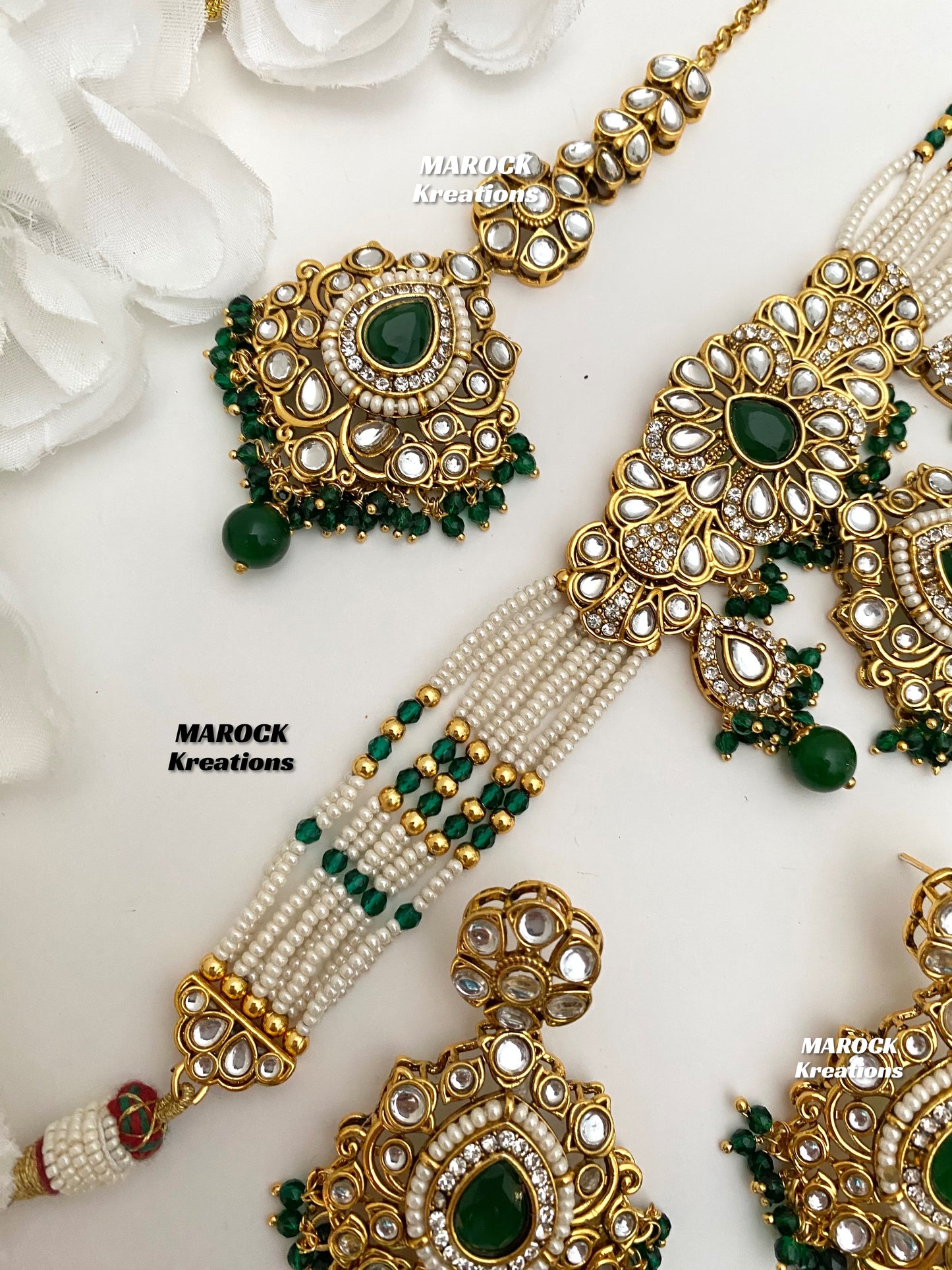 Mahima Premium Quality Kundan Choker set
