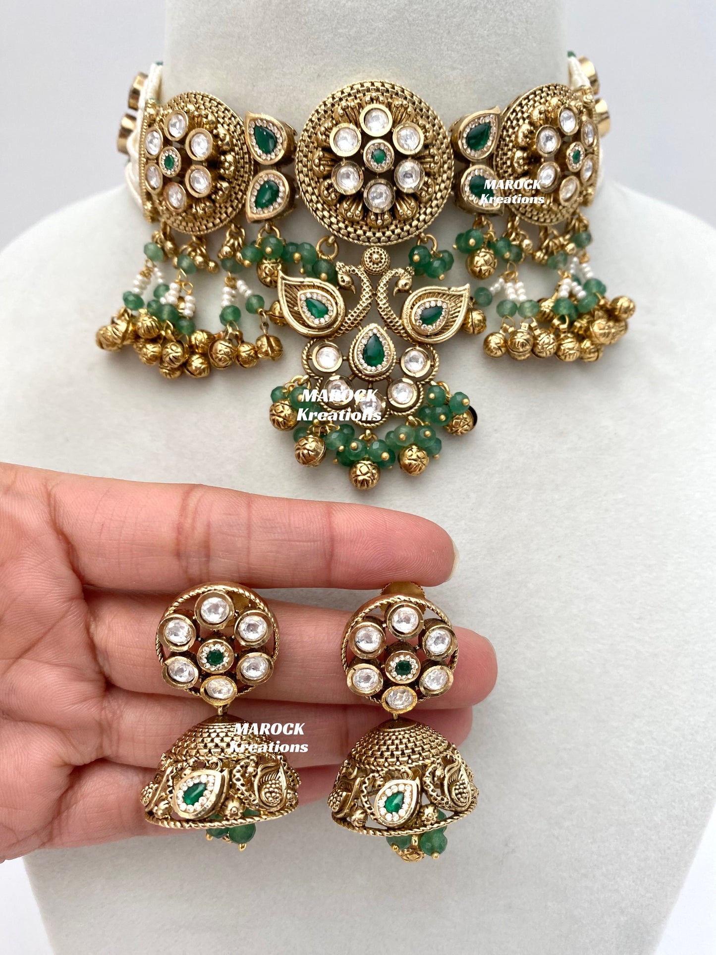 Kaveri Premium Quality Gold Plated Rajwadi Kundan choker set