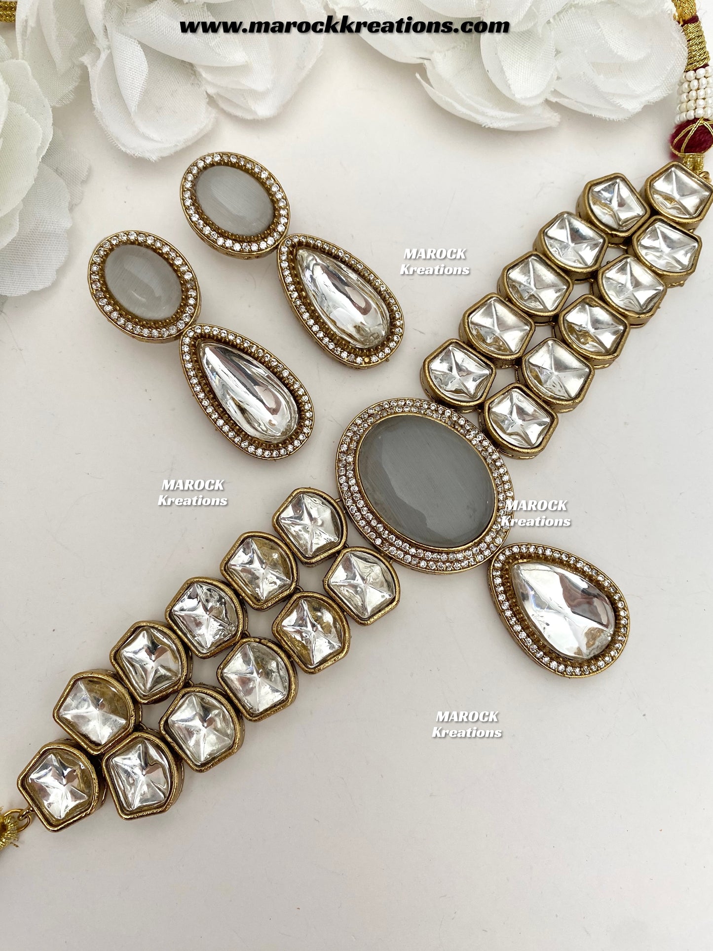 Luxna Premium Quality Kundan Statement Choker set