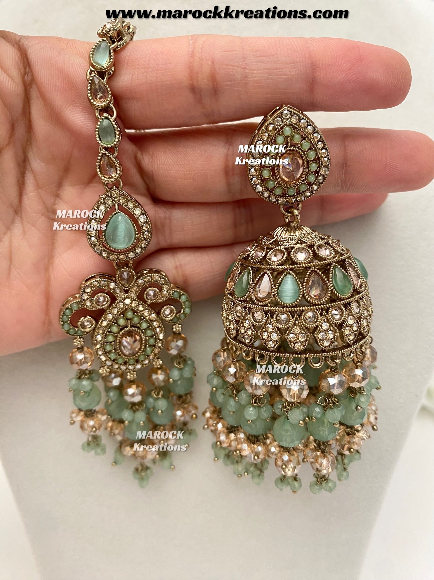 Nazmun Antique Gold Pakistani Polki choker/necklace set with Passa