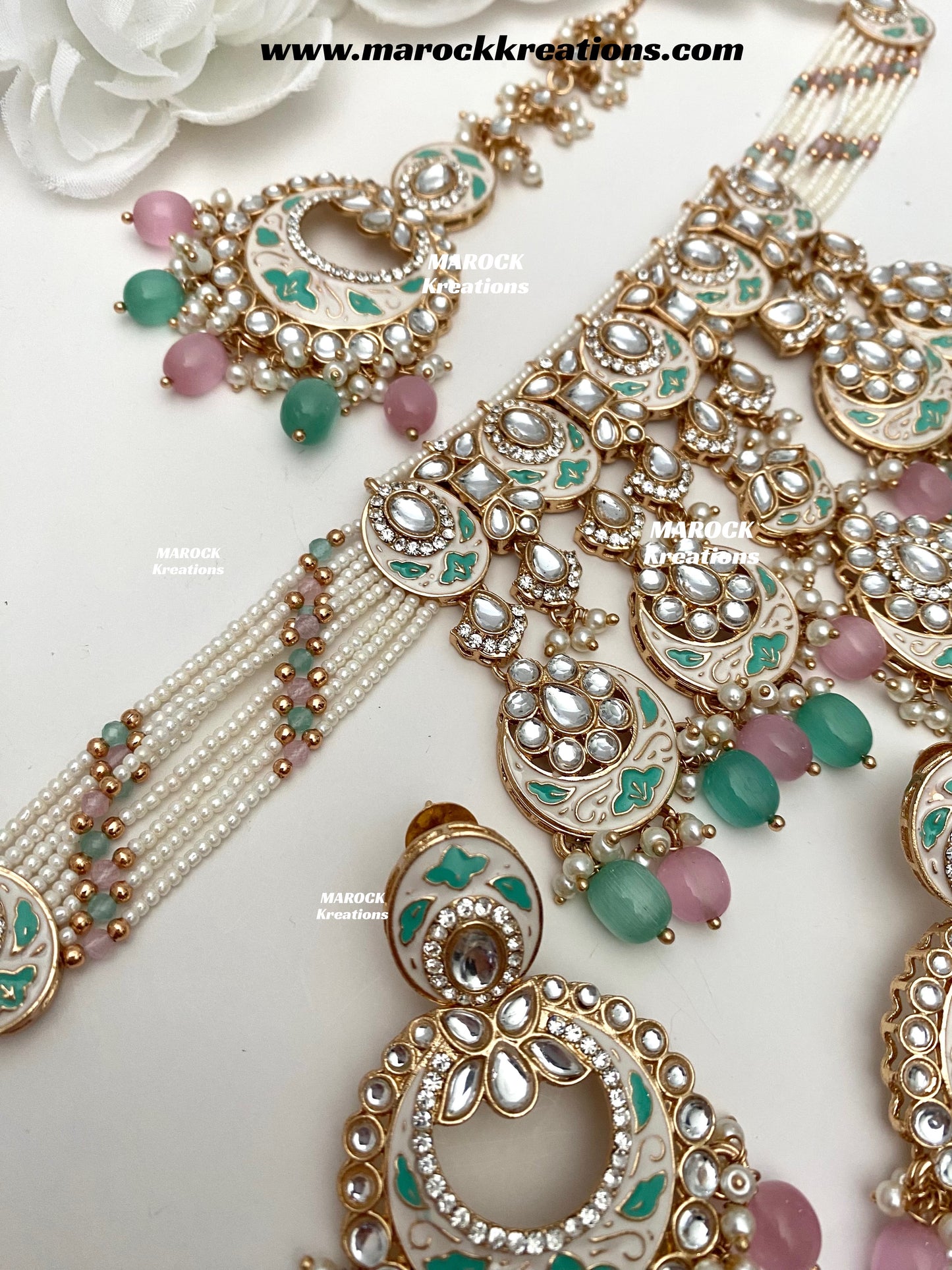 Nirvi Premium Quality Rose Gold Kundan Meenakari Choker/Necklace set