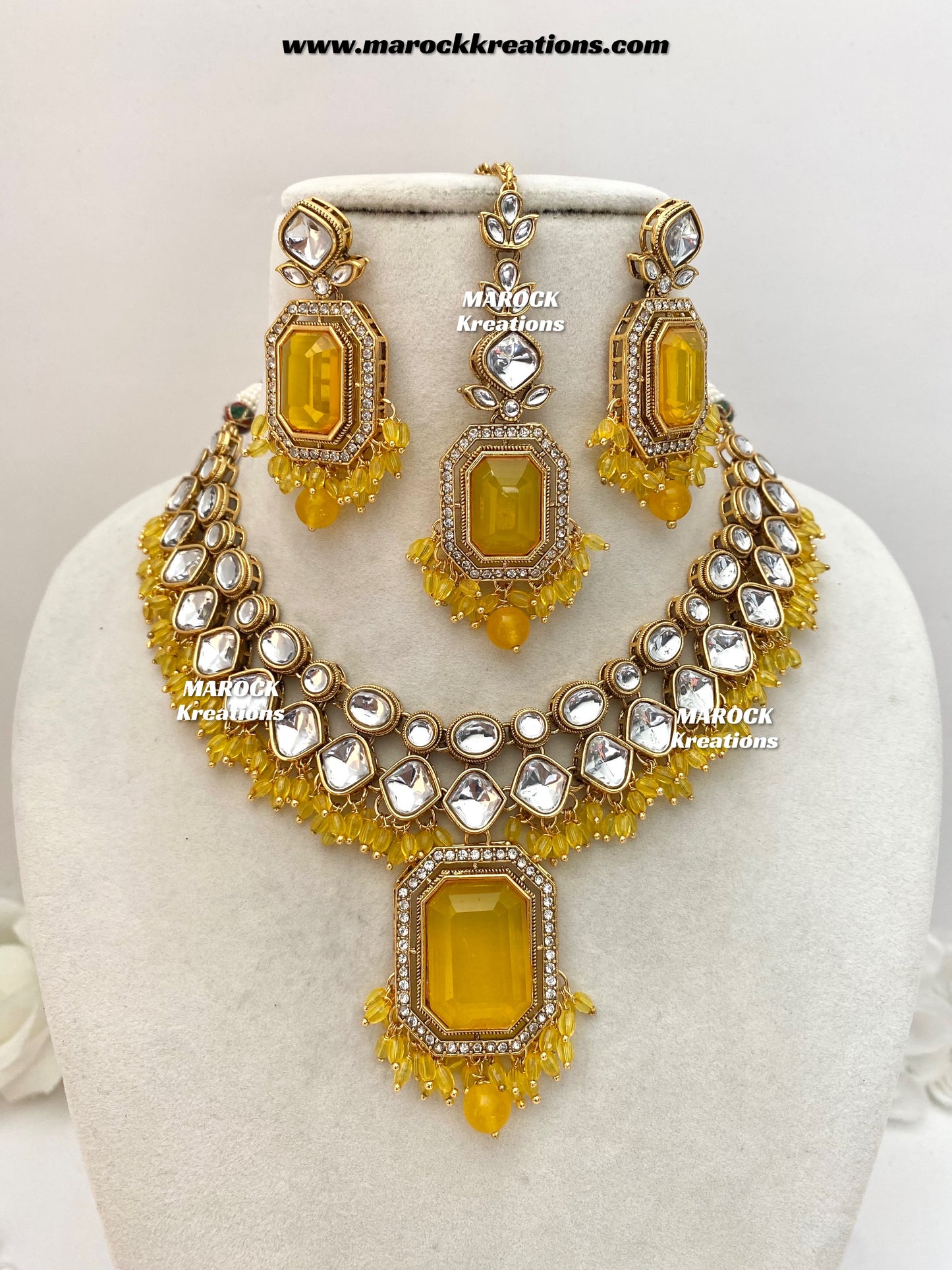 Shabnam Premium Quality Kundan Statement Necklace set