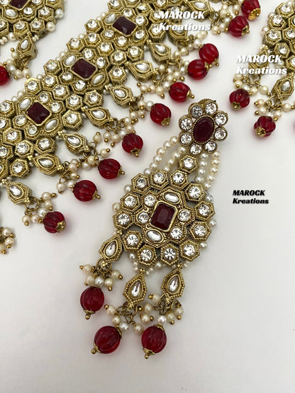 Antique Gold Kundan choker sets