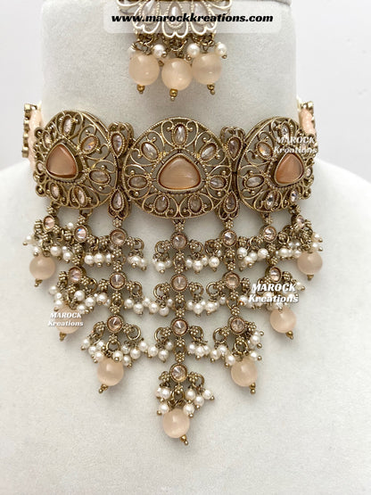 Amaira Antique Gold Polki choker set