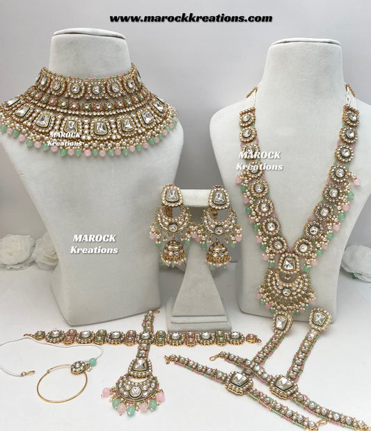 Manvi Premium Quality Kundan Bridal set
