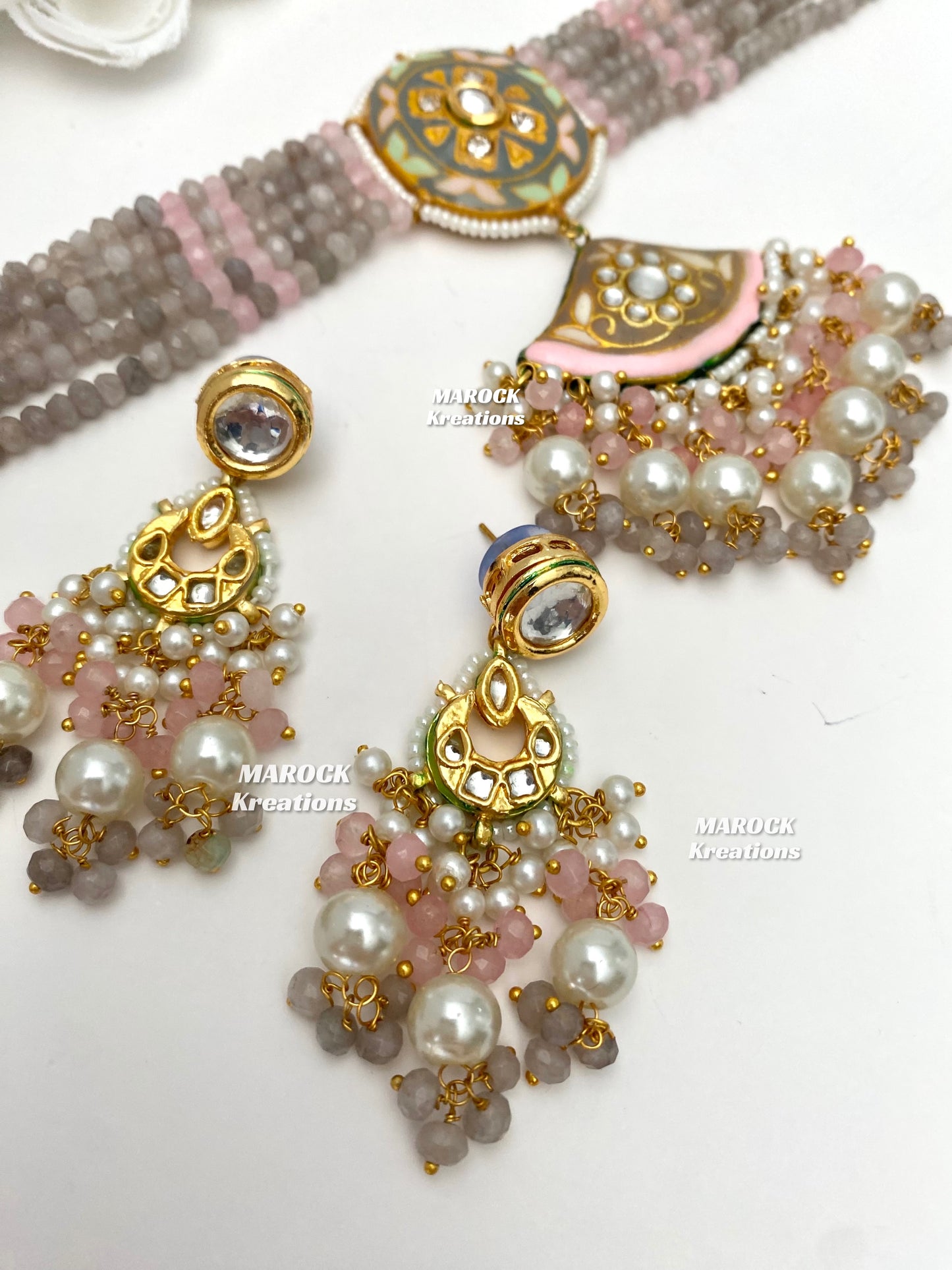 Mannat Kundan Meenakari Statement Choker set