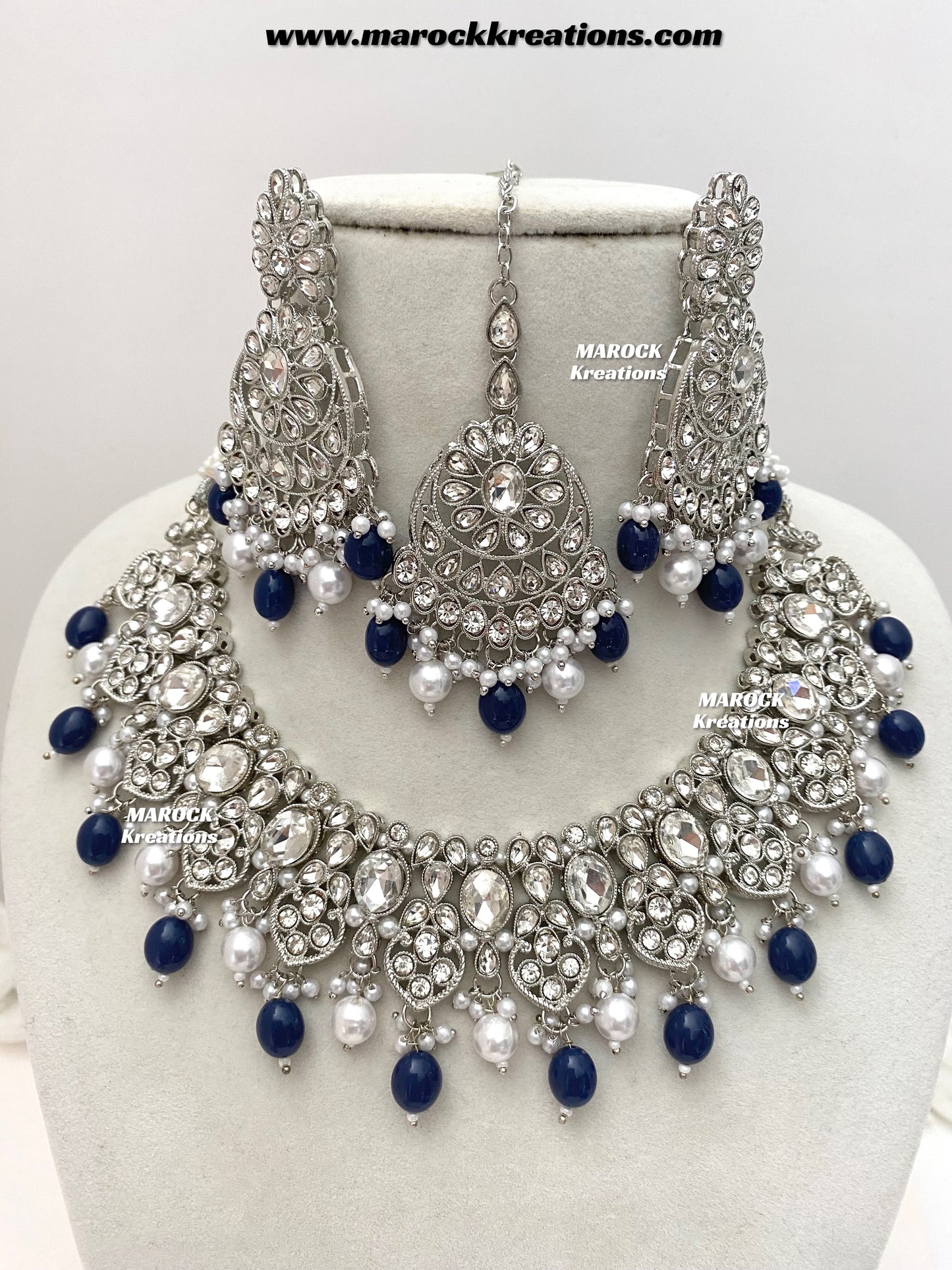 Zoila Silver Stone Necklace set