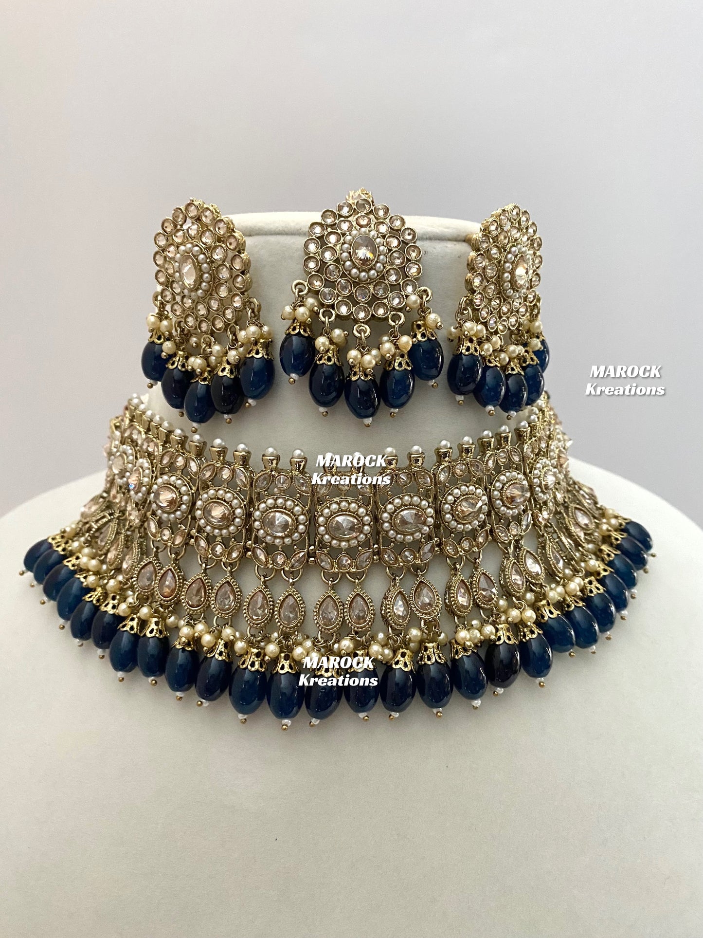 Antique Gold Polki choker sets