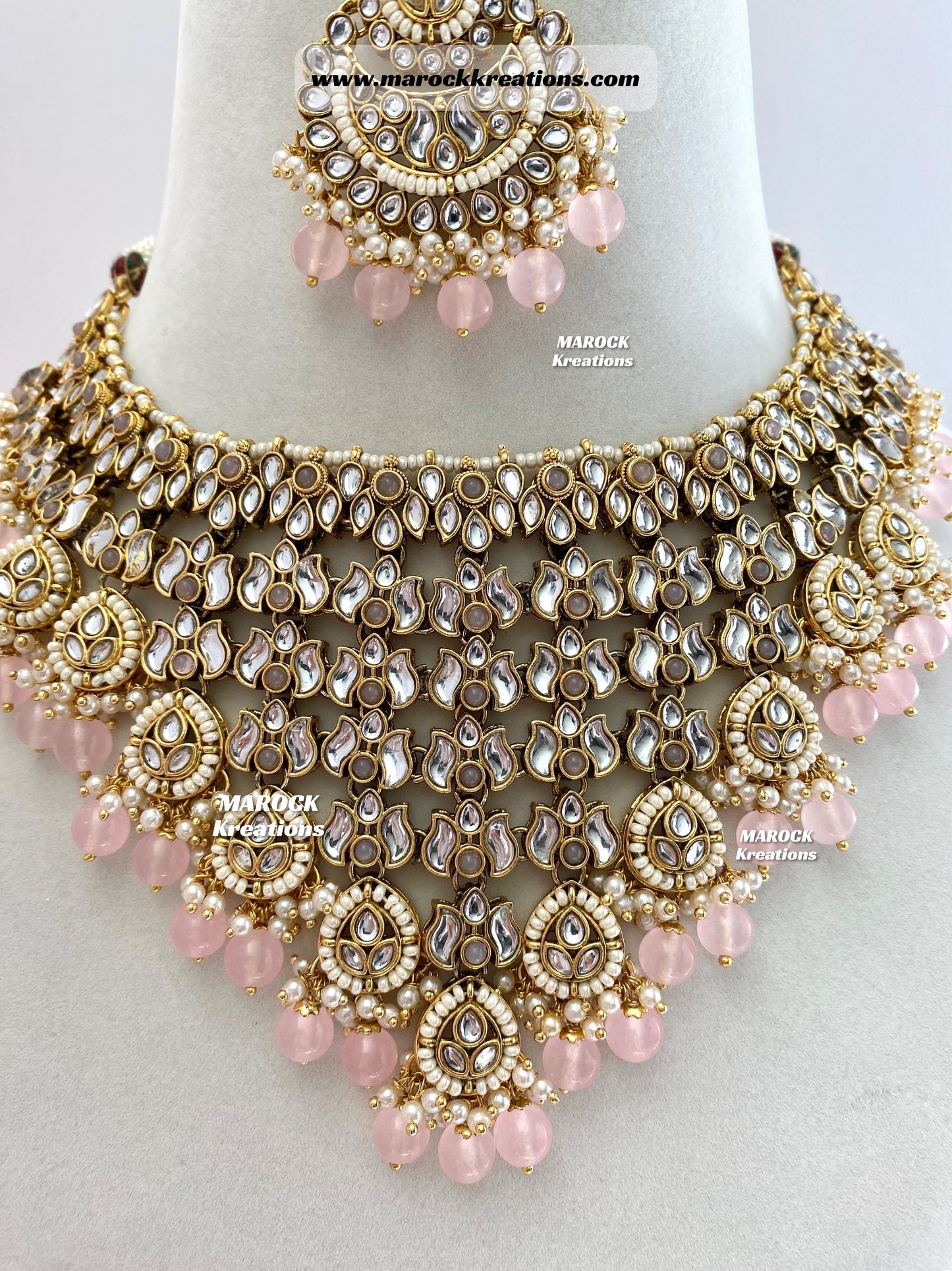 Fine Kundan V-shape Statement Necklace set