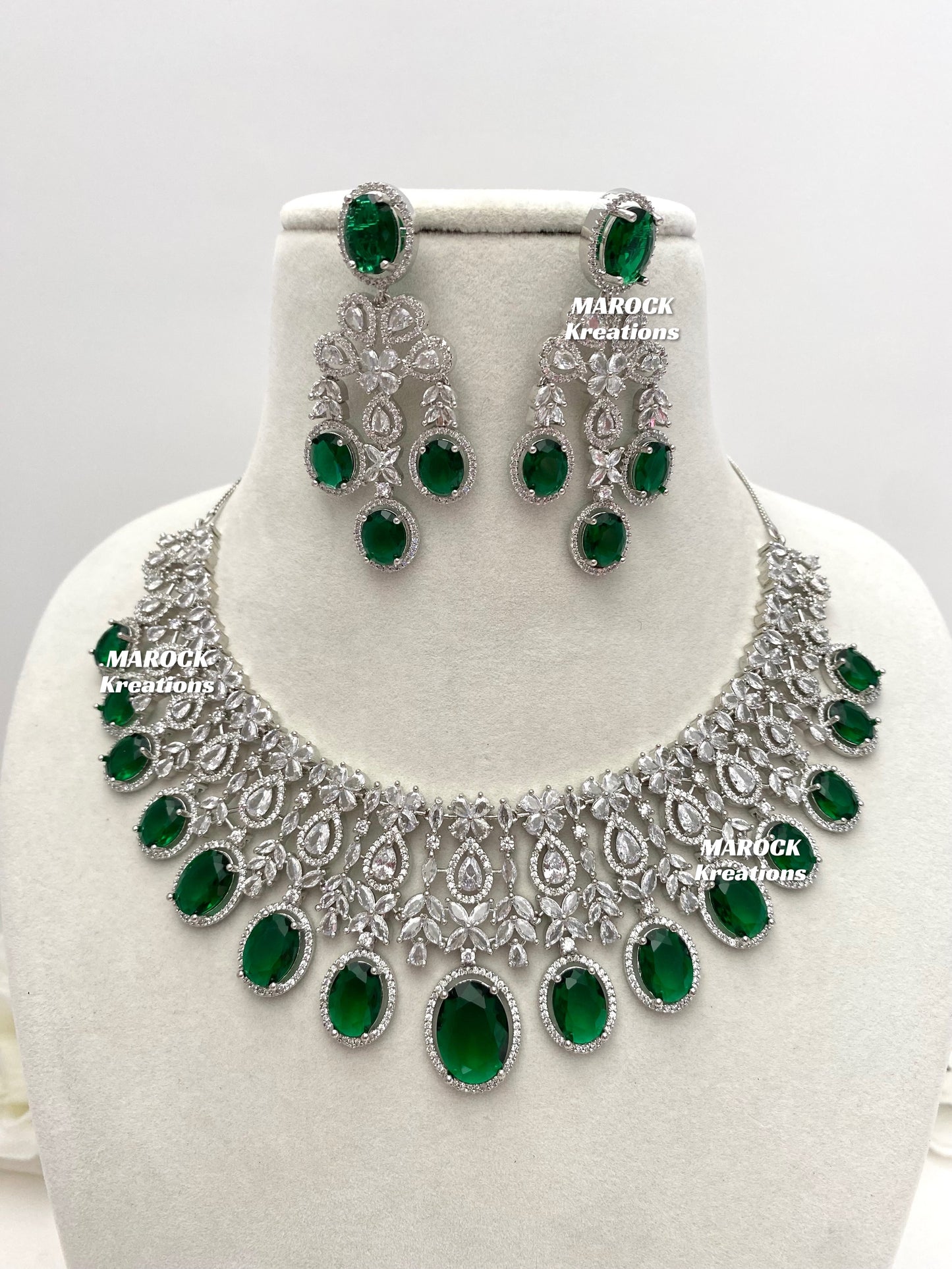 Amaya American Diamond Necklace set