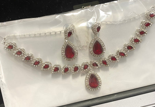 American diamond look Silver Necklace set