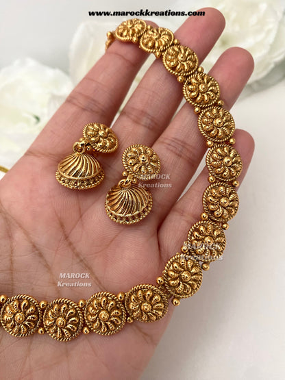 Anya Gold plated Necklace set