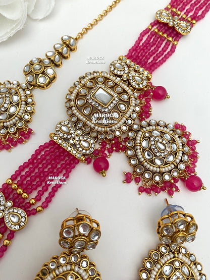 Simona Premium Quality Kundan Choker set