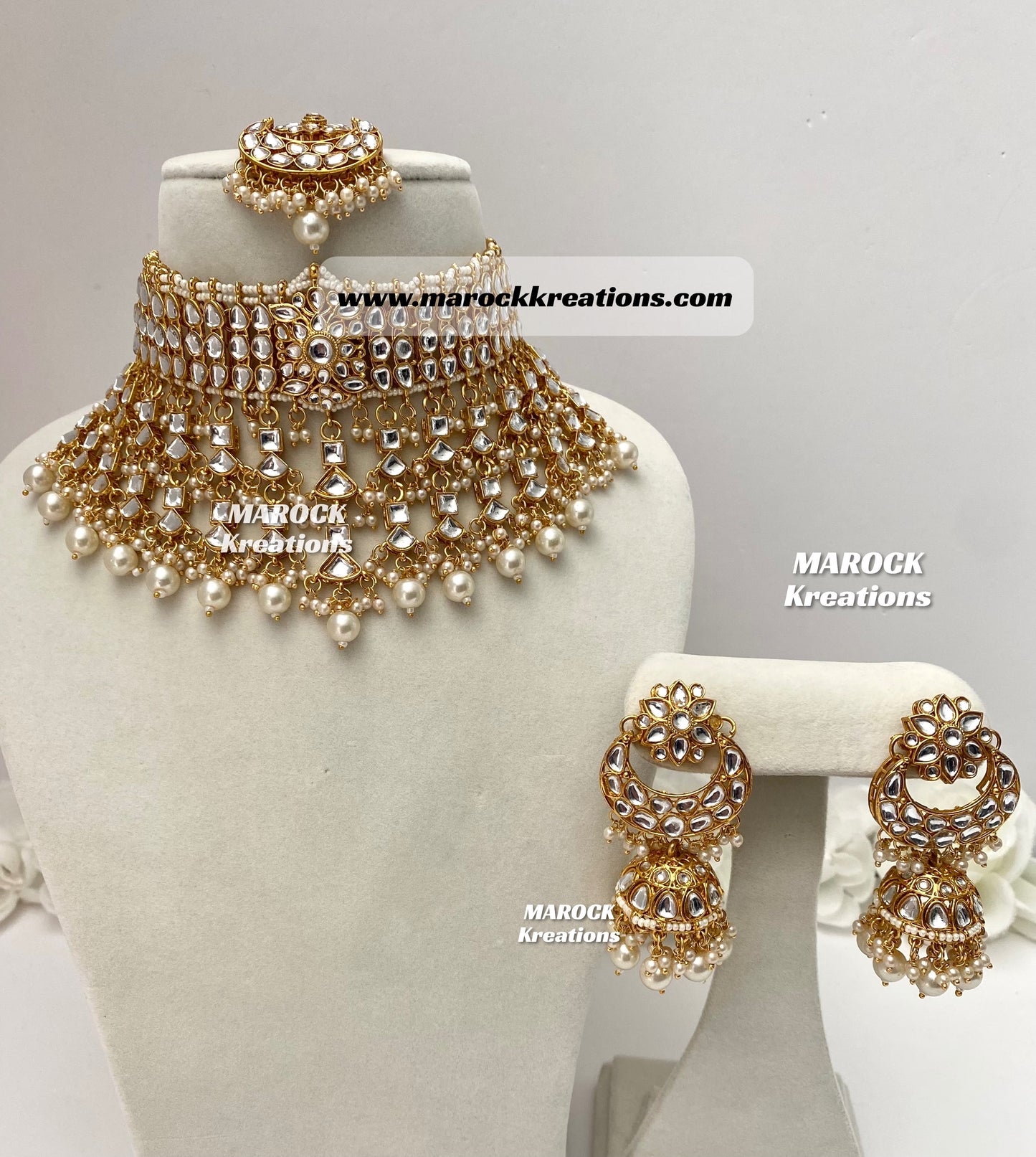 Statement Kundan Necklace set comes with Jhumki Earrings and Tikka