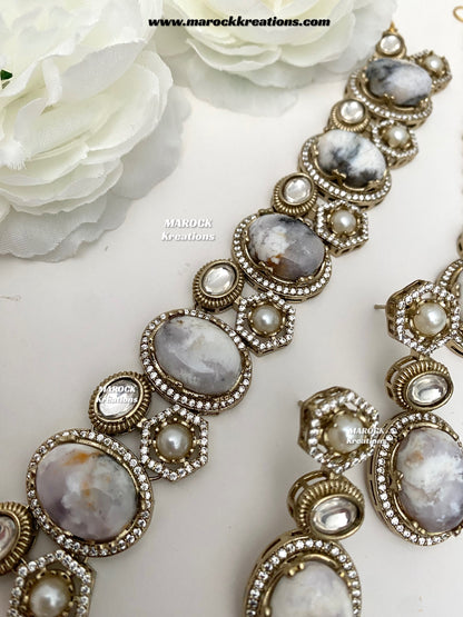 Ridam Sabyasachi inspired Premium Quality Kundan statement choker set