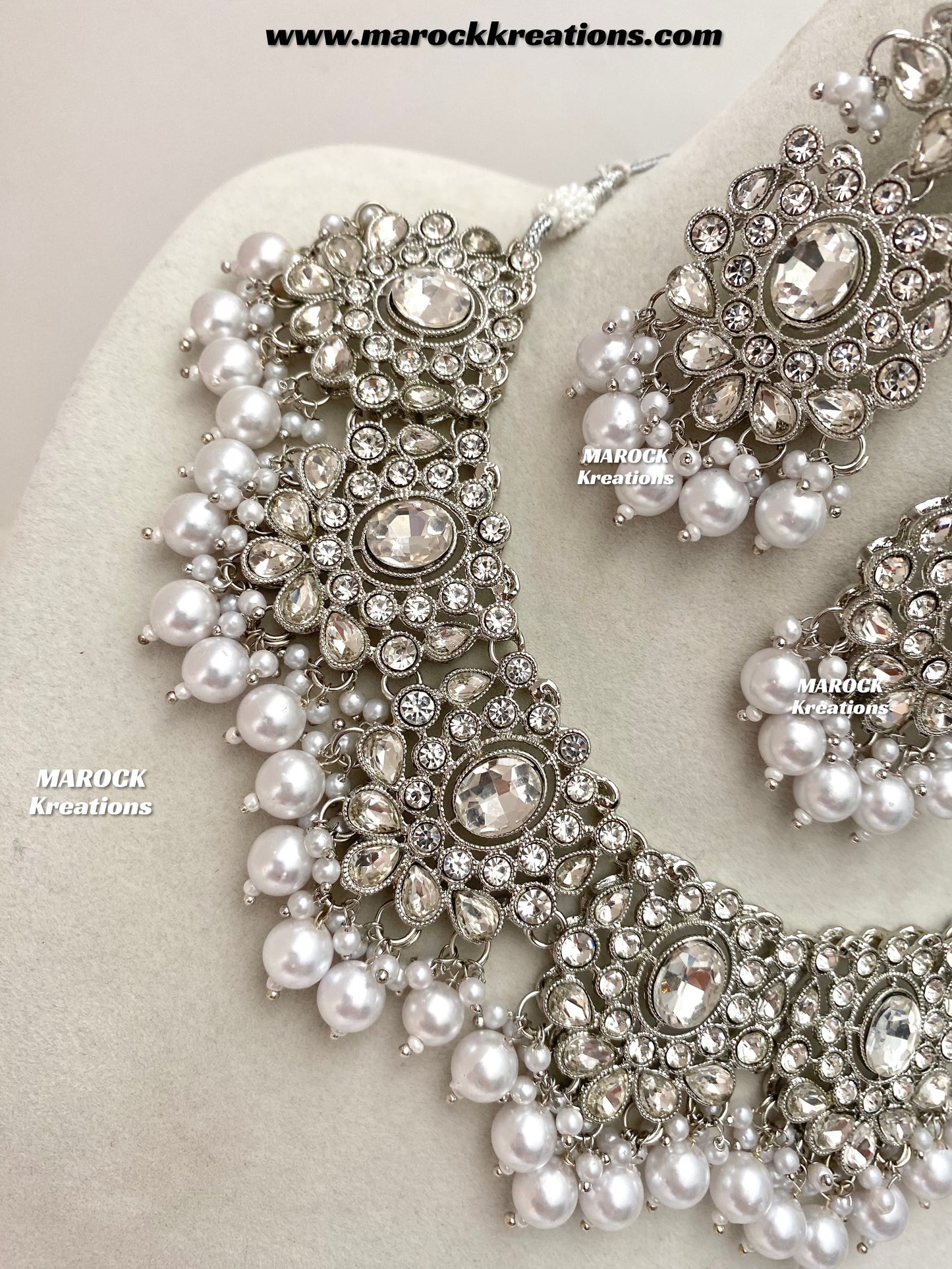 Naina Silver Stone Necklace set