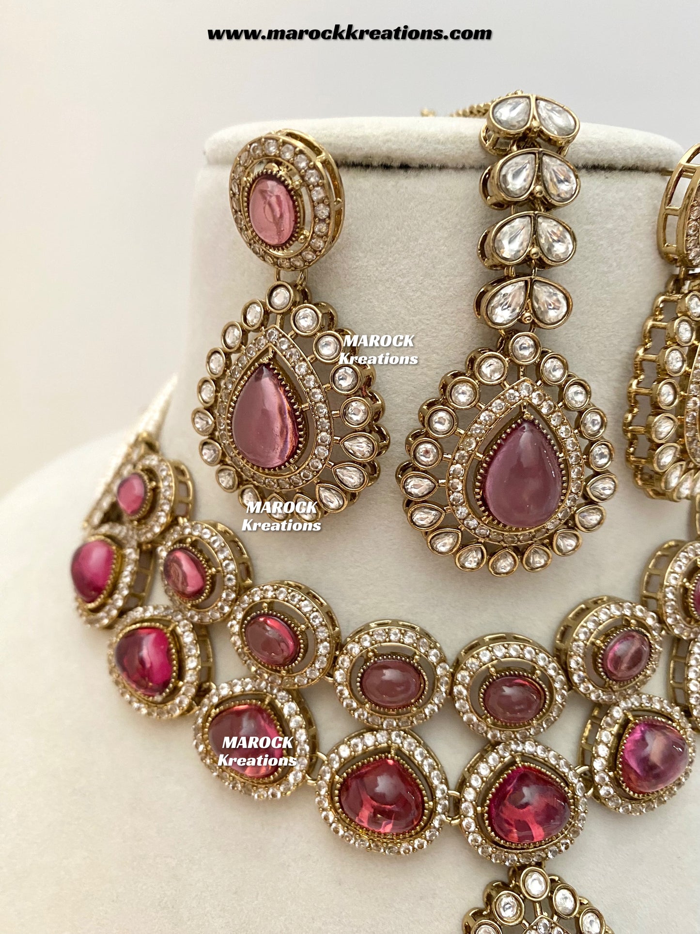 Zafina Premium Quality Moissanite Kundan Statement Choker/Necklace set