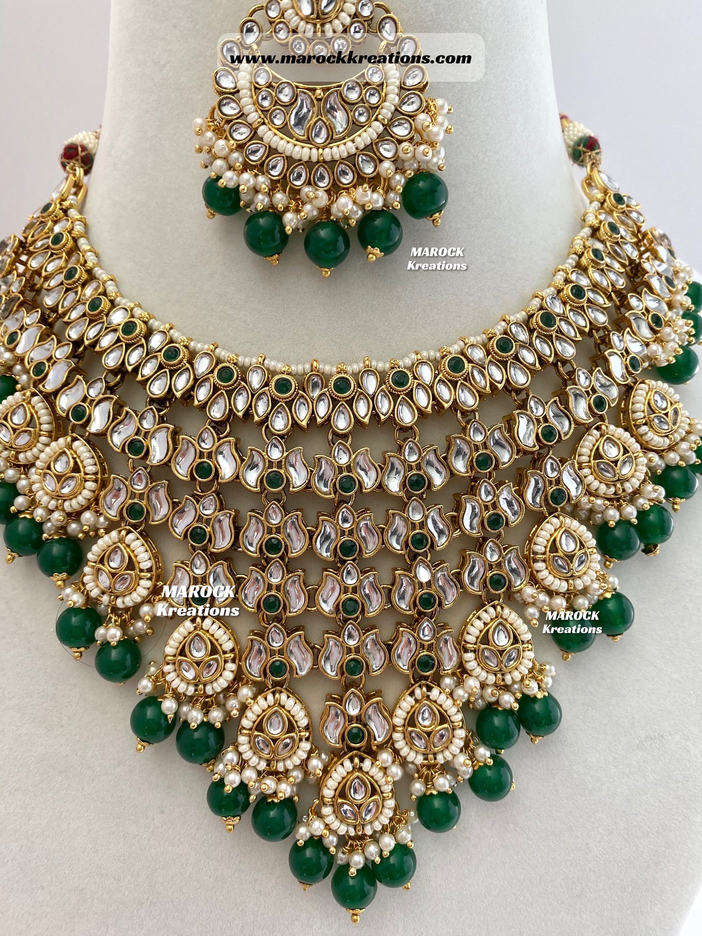 Fine Kundan V-shape Statement Necklace set