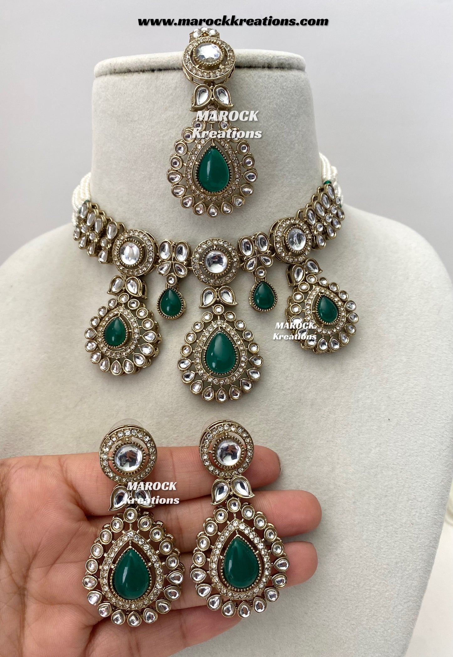 Rida Premium quality Kundan choker set