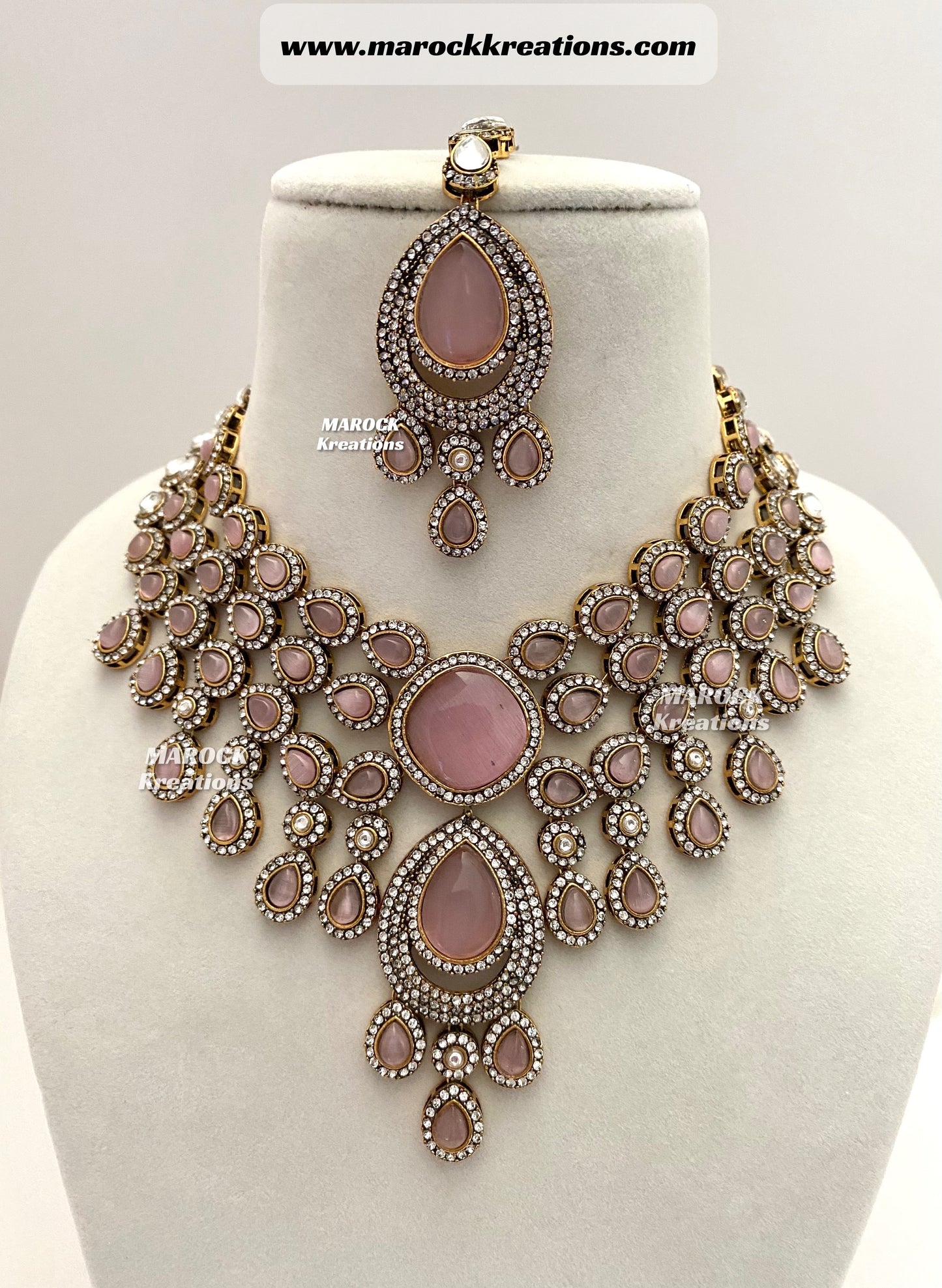 Sarah Bollywood style Victorian Monalisa Statement Necklace set