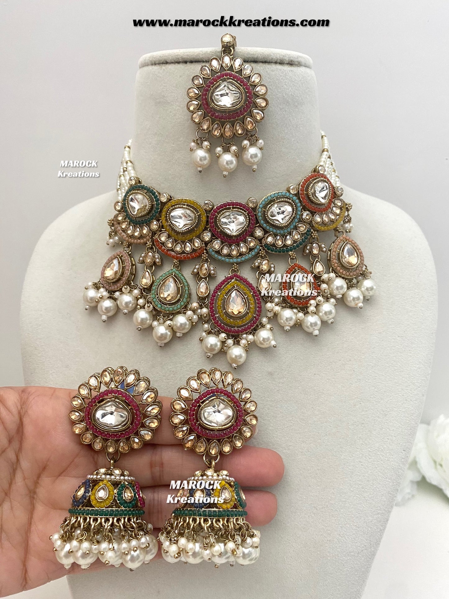 Saavni Antique Gold Polki Choker set