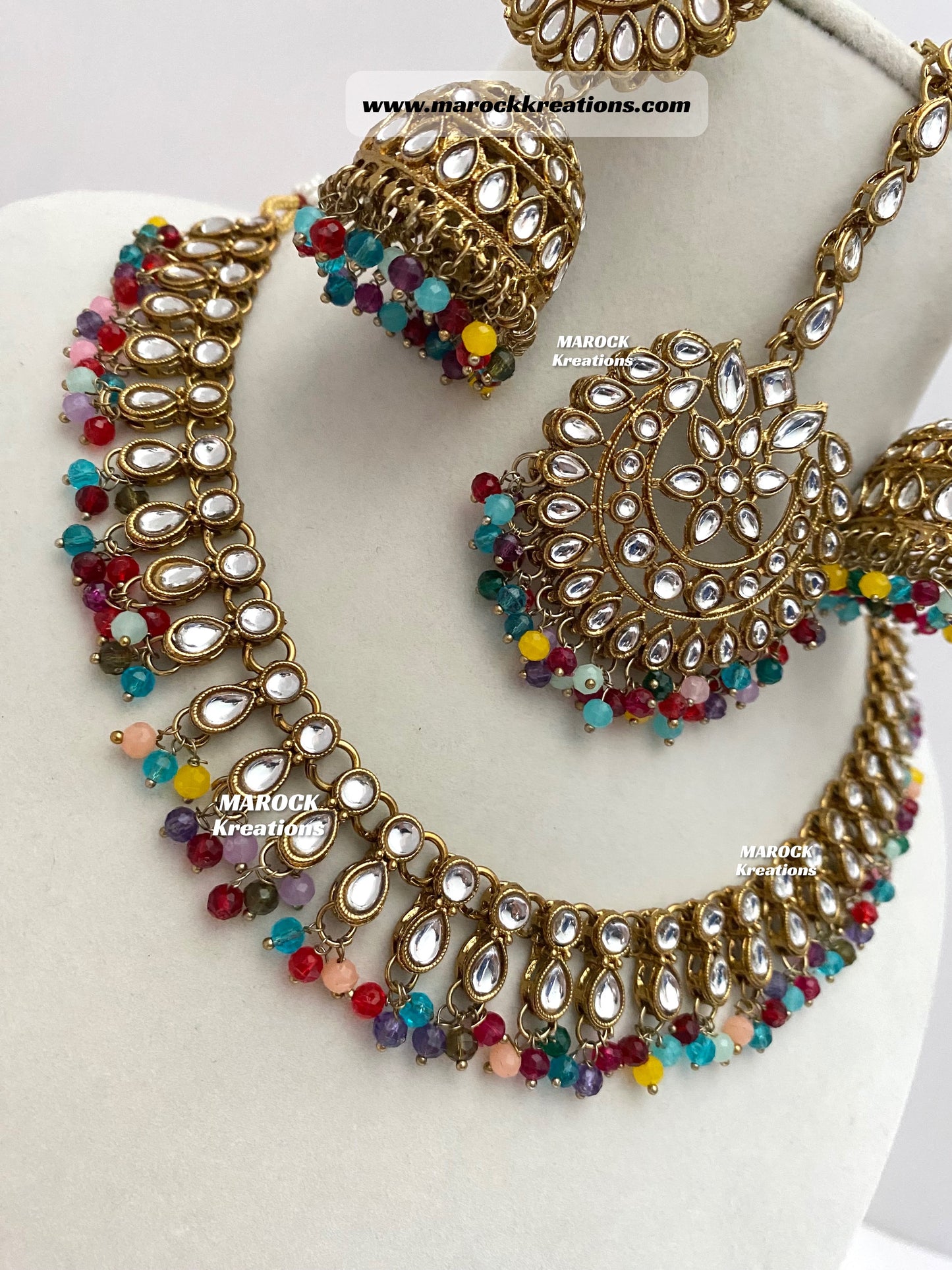 Kundan Necklace set comes with Jhumki Earrings and Tikka