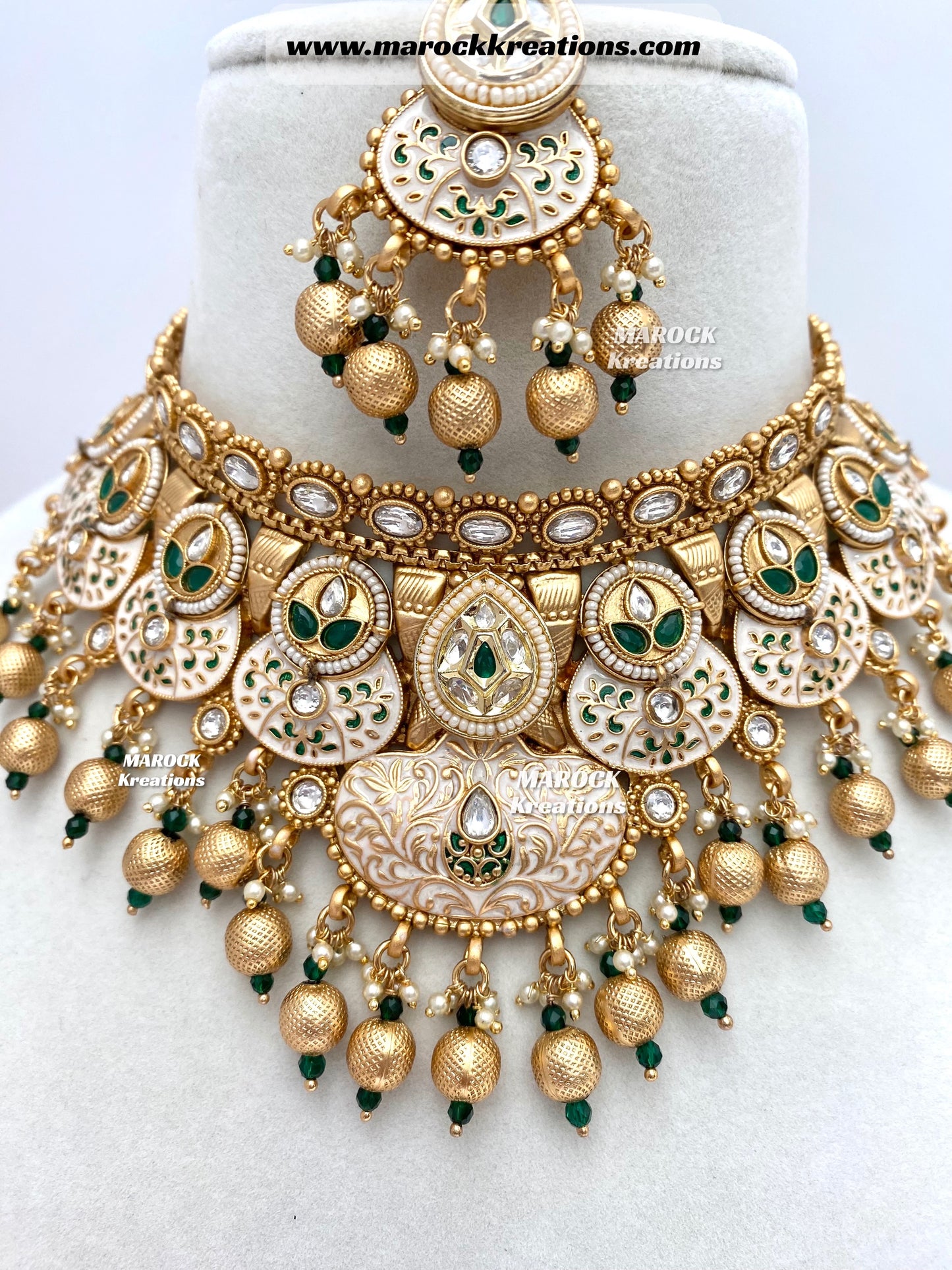 Zara Premium Quality Gold plated Kundan Necklace set