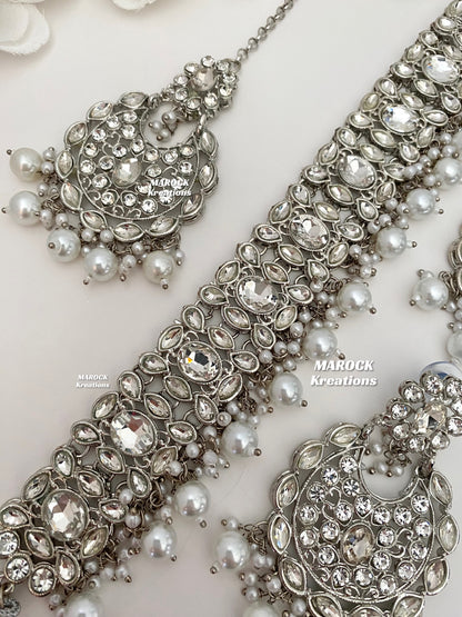 Kashish Silver stone choker set