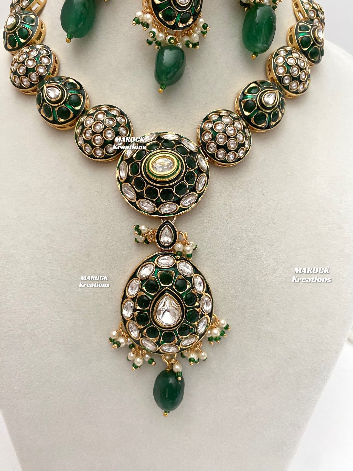 Akriti Premium Quality uncut Kundan Statement Necklace set