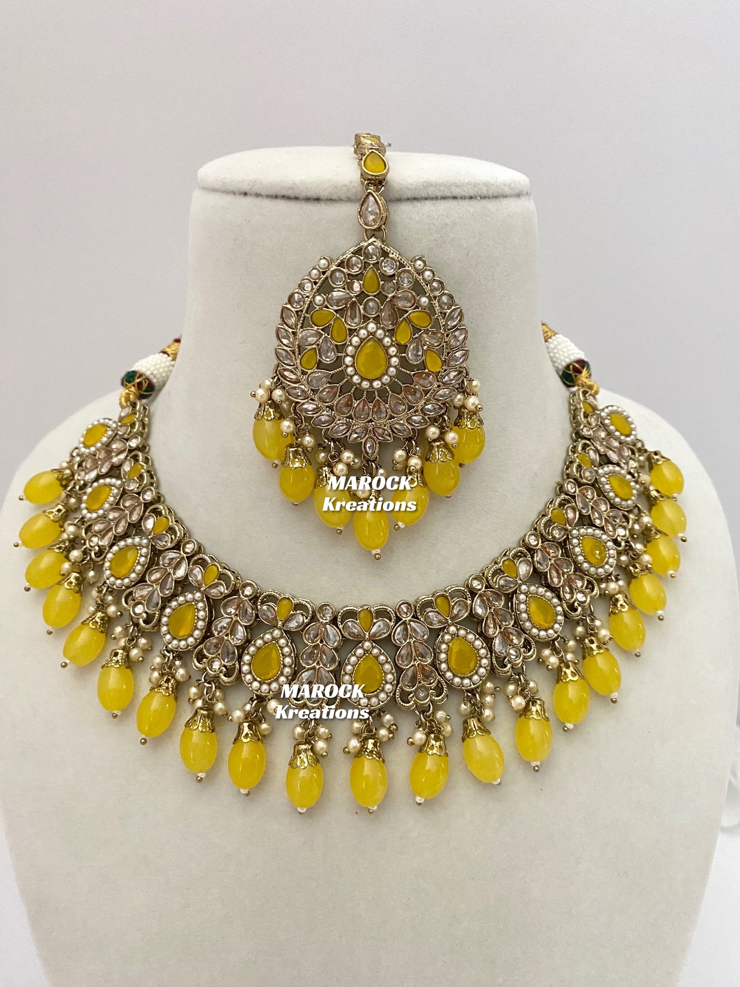 Antique Gold/Yellow Polki Necklace set