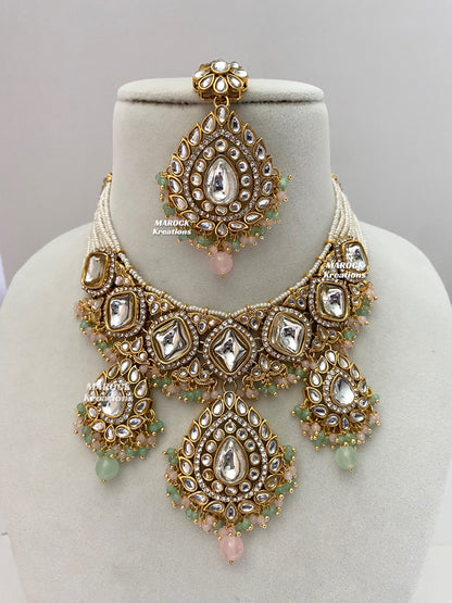 Rahila Premium quality Kundan Statement Choker/Necklace Set