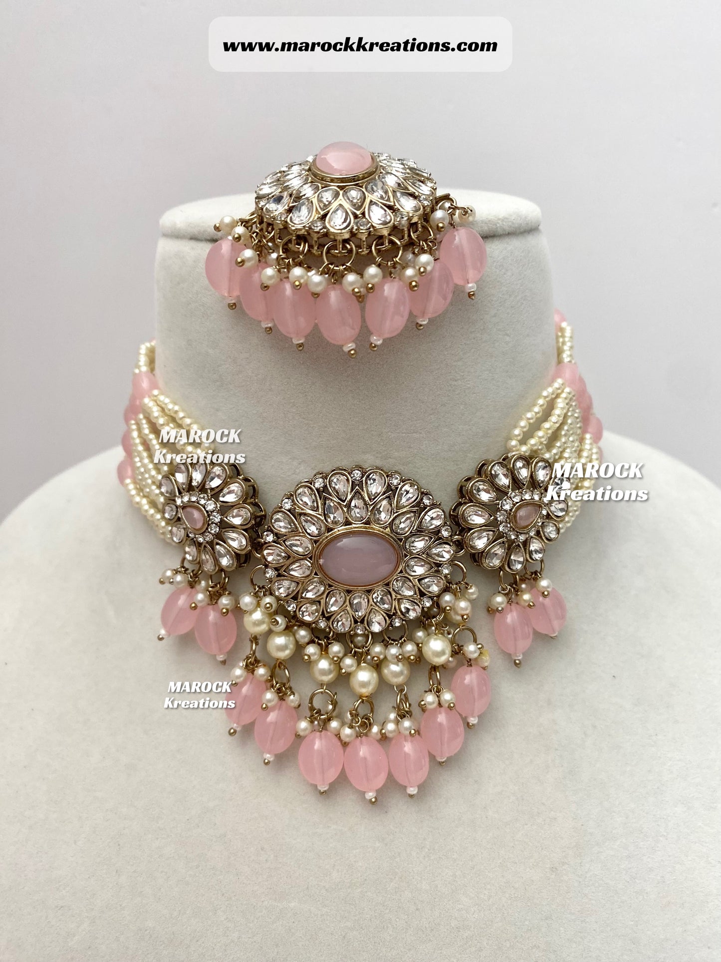 Kundan choker set