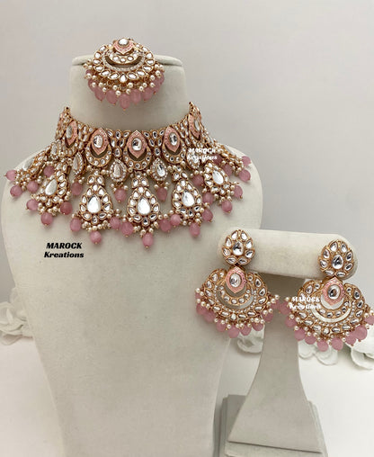 Kaniz Premium Quality Rose Gold Kundan Meenakari Choker/Necklace set