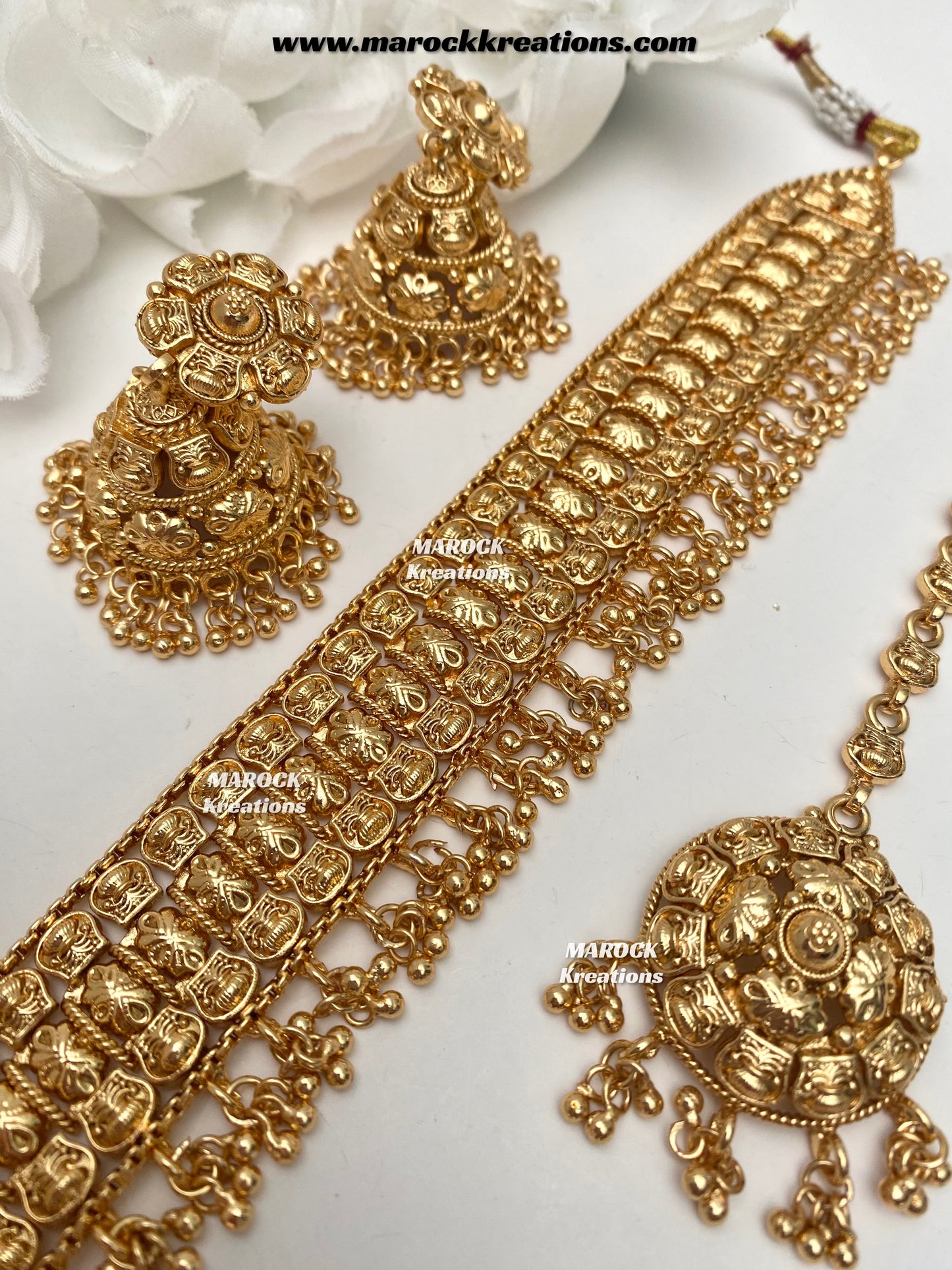 Amrita Premium Quality Gold Plated choker set